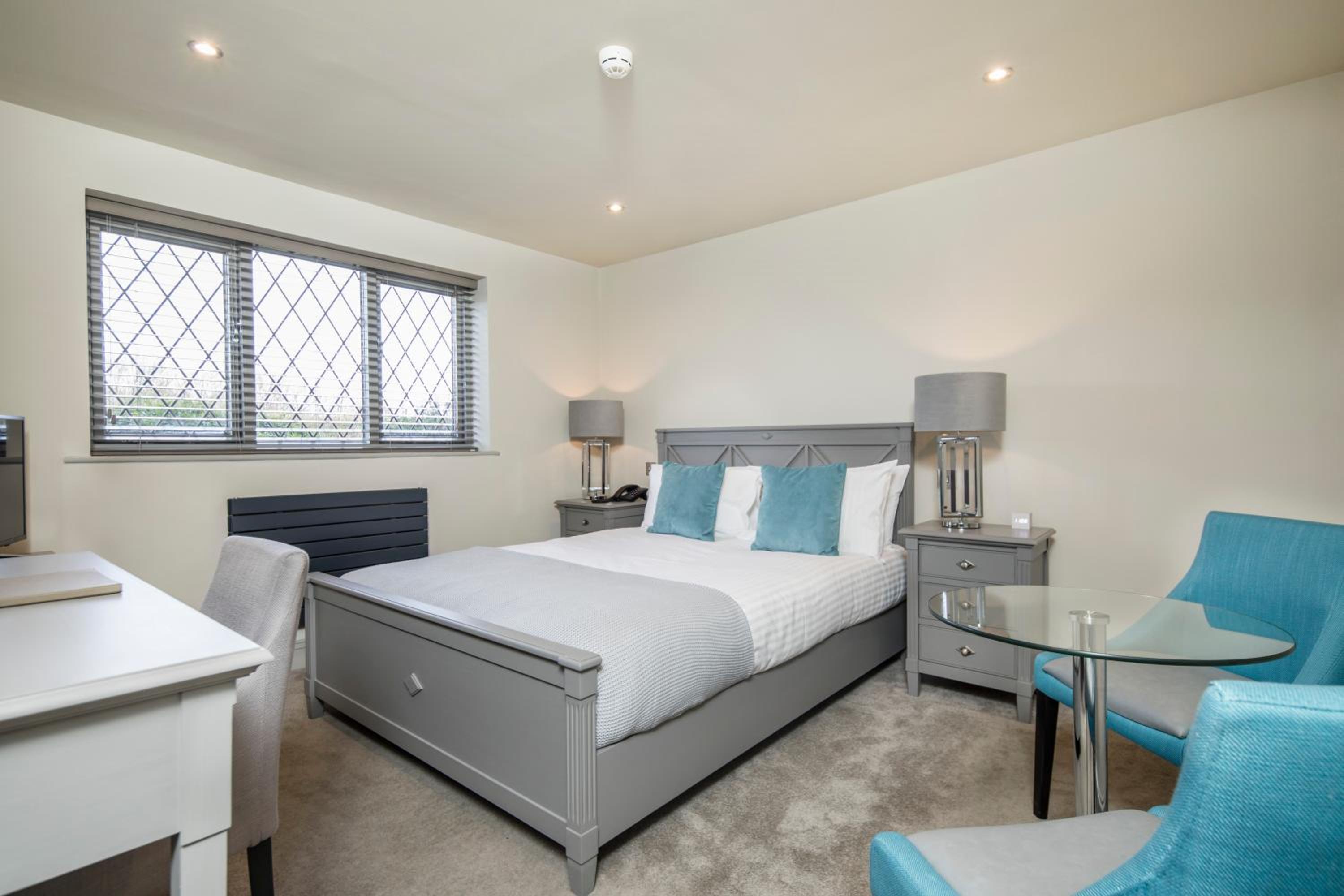 Standard King Room photo 1