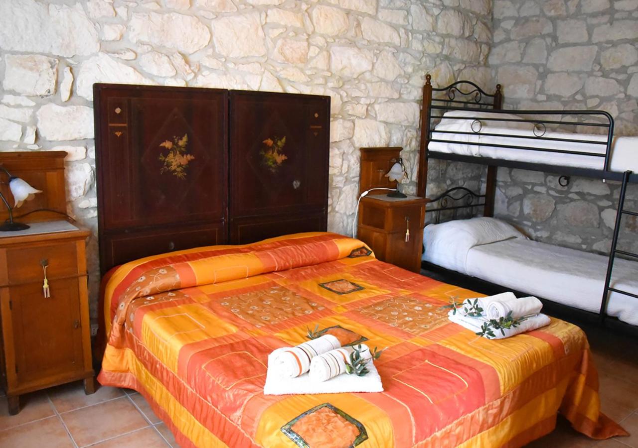 Double Room with Garden View - Photo 1