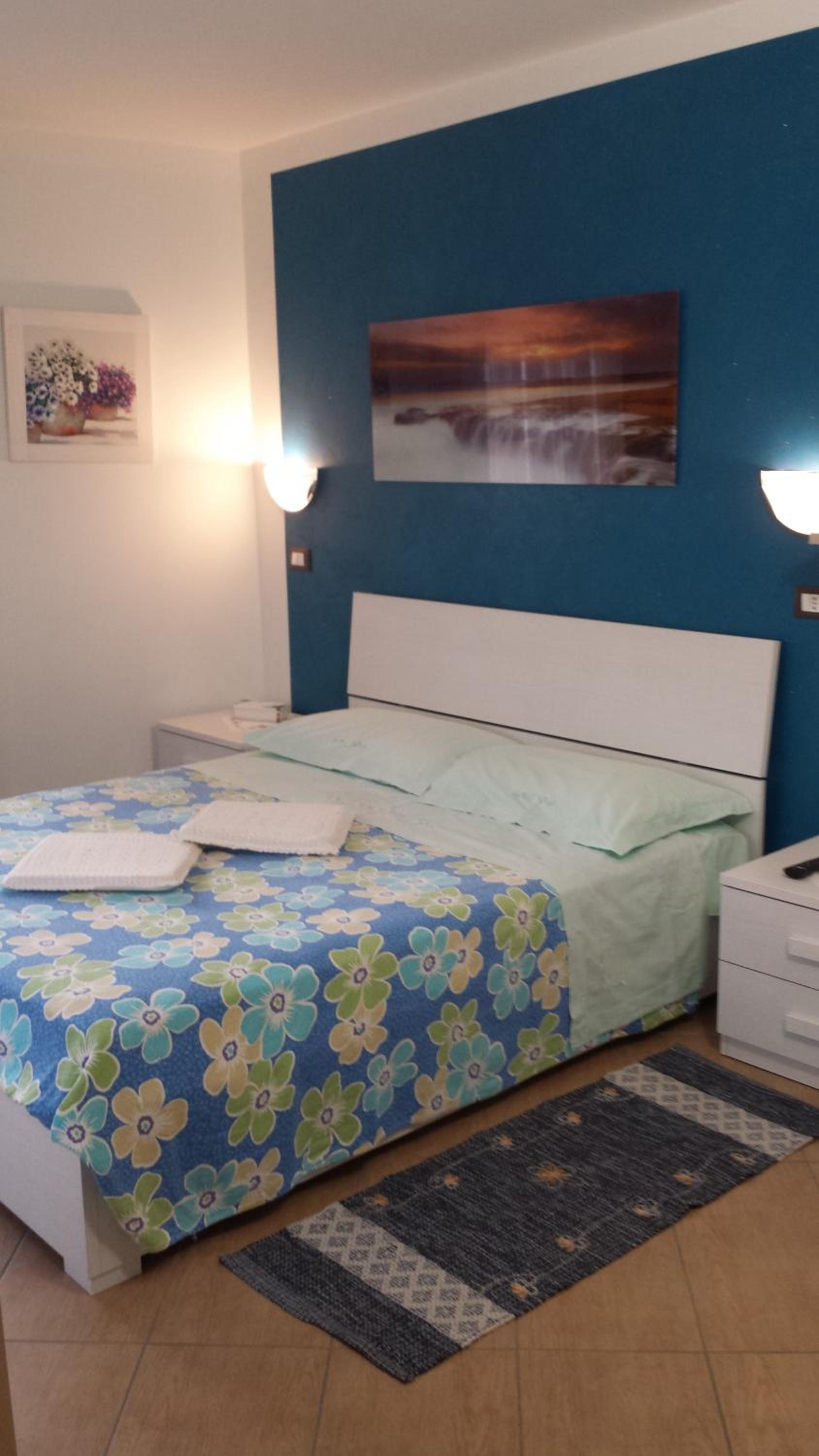 Classic Quadruple Room - Photo 8