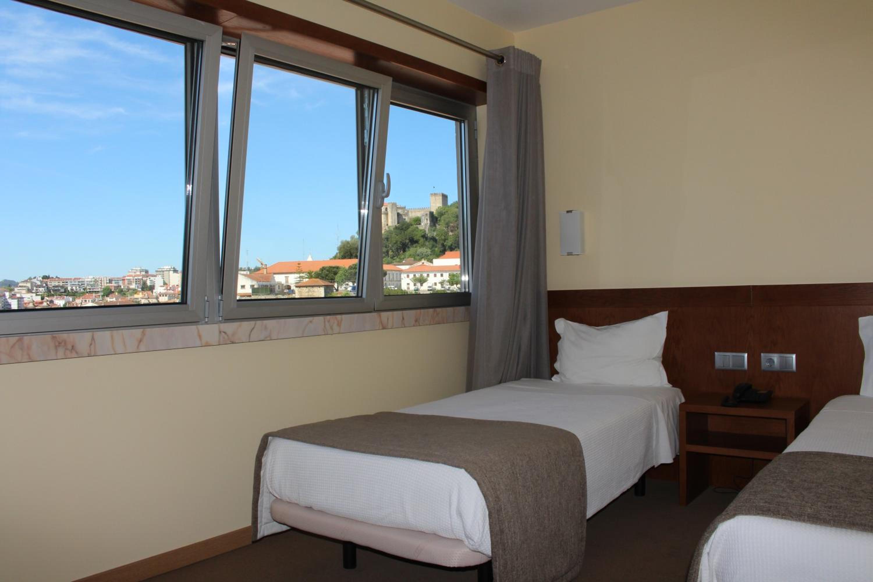 Twin Room photo 2