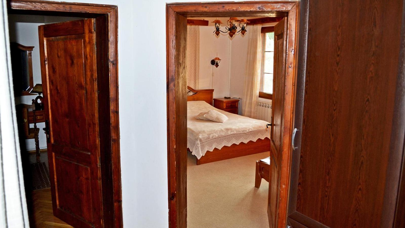 Suite with Balcony - Photo 5