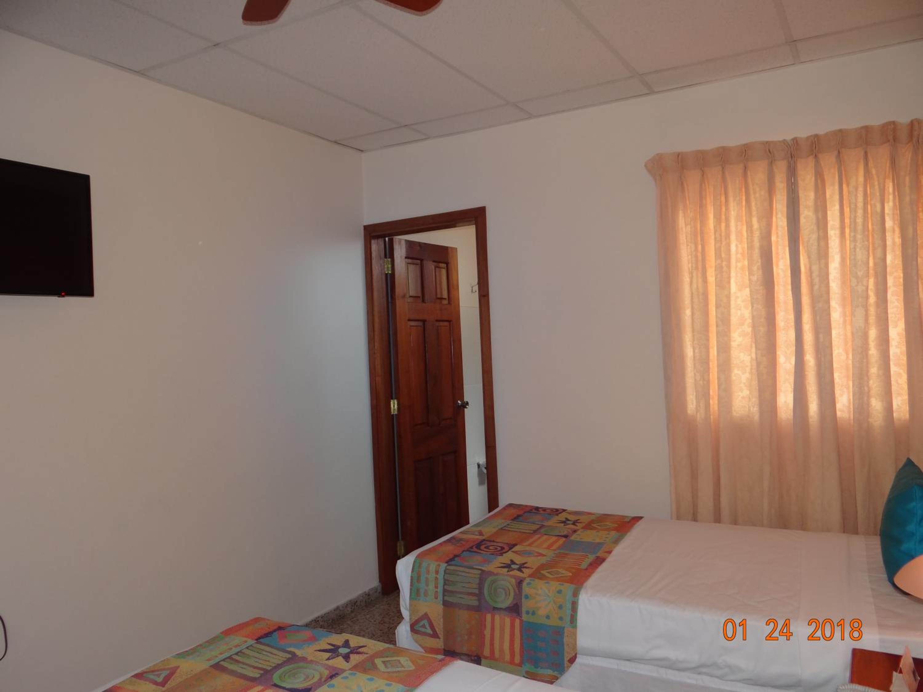 Standard Double Room photo 3
