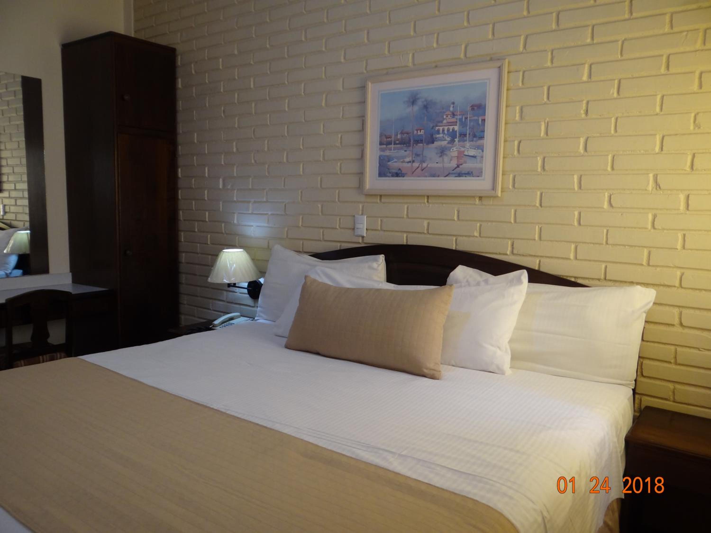 Comfort Single Room