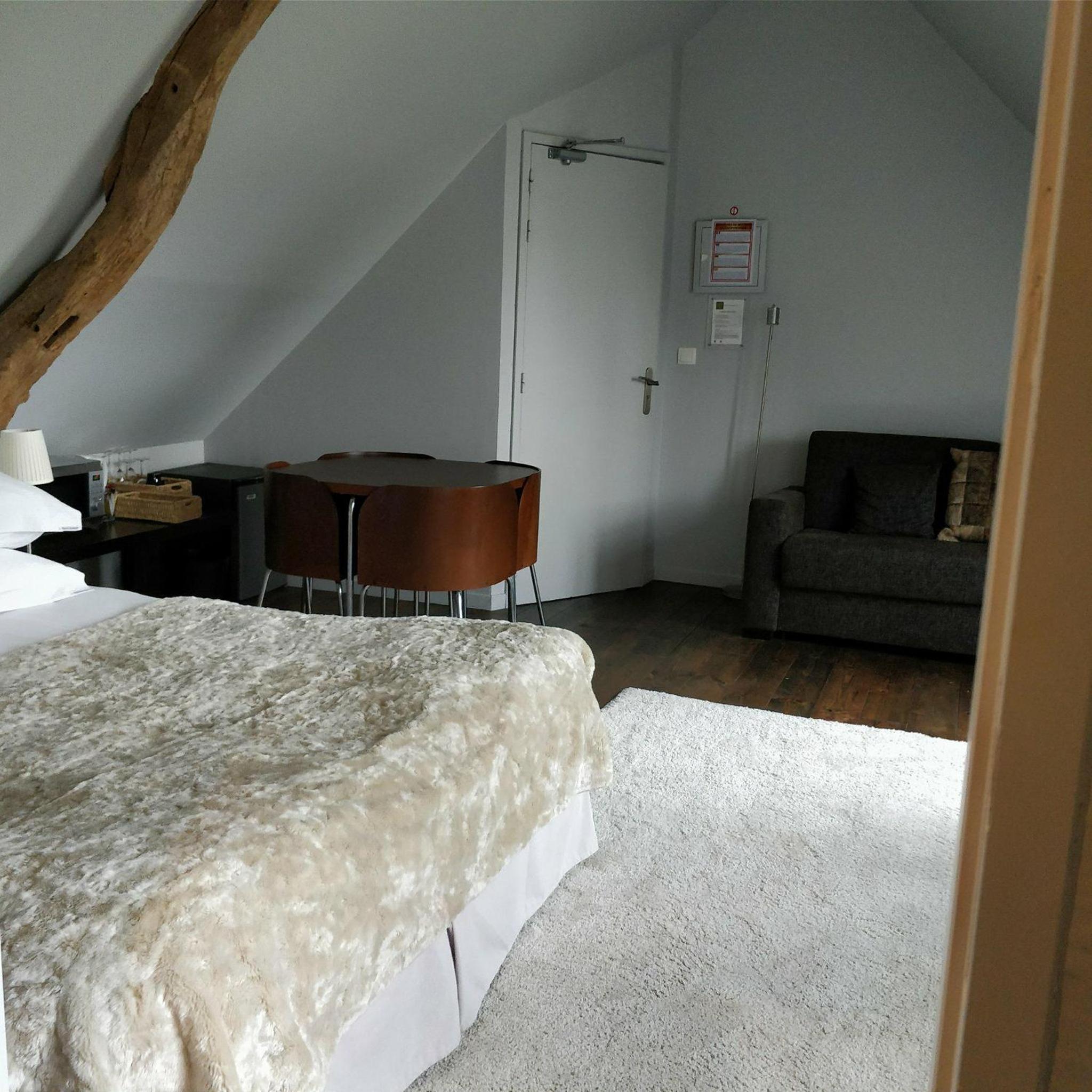 Upstairs Junior Suite photo 1