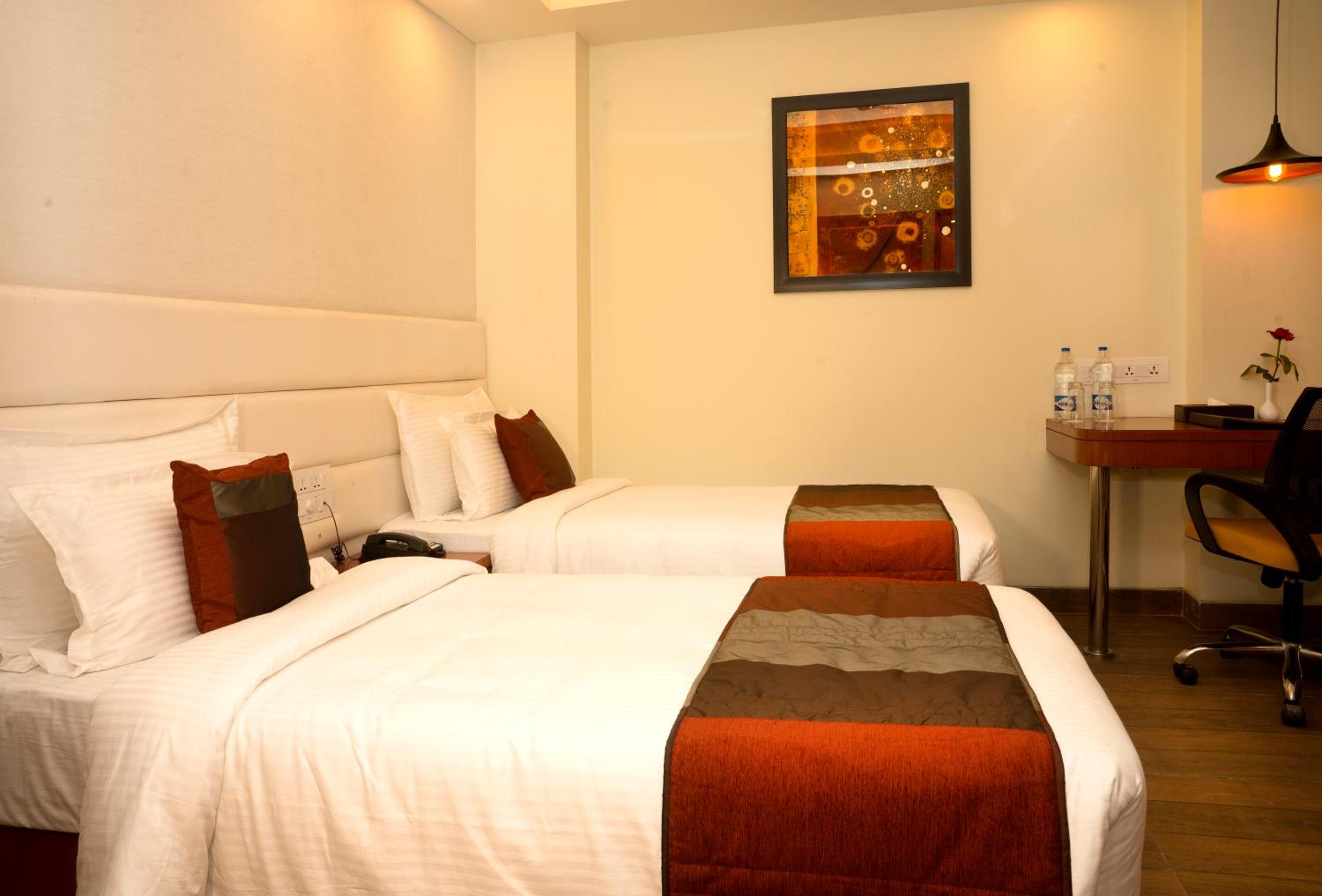 Executive Room - Photo 3