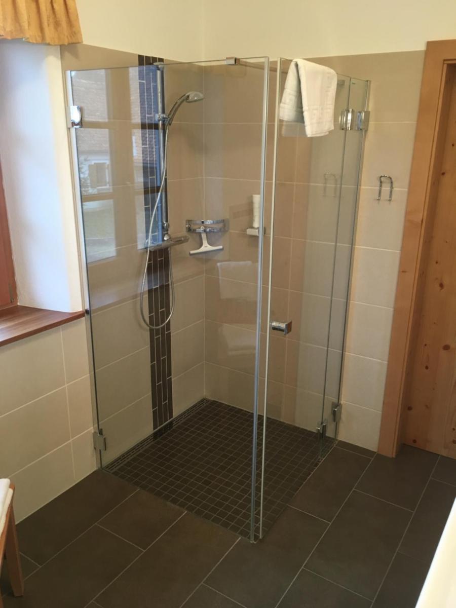 Deluxe Double Room with Bath photo 3