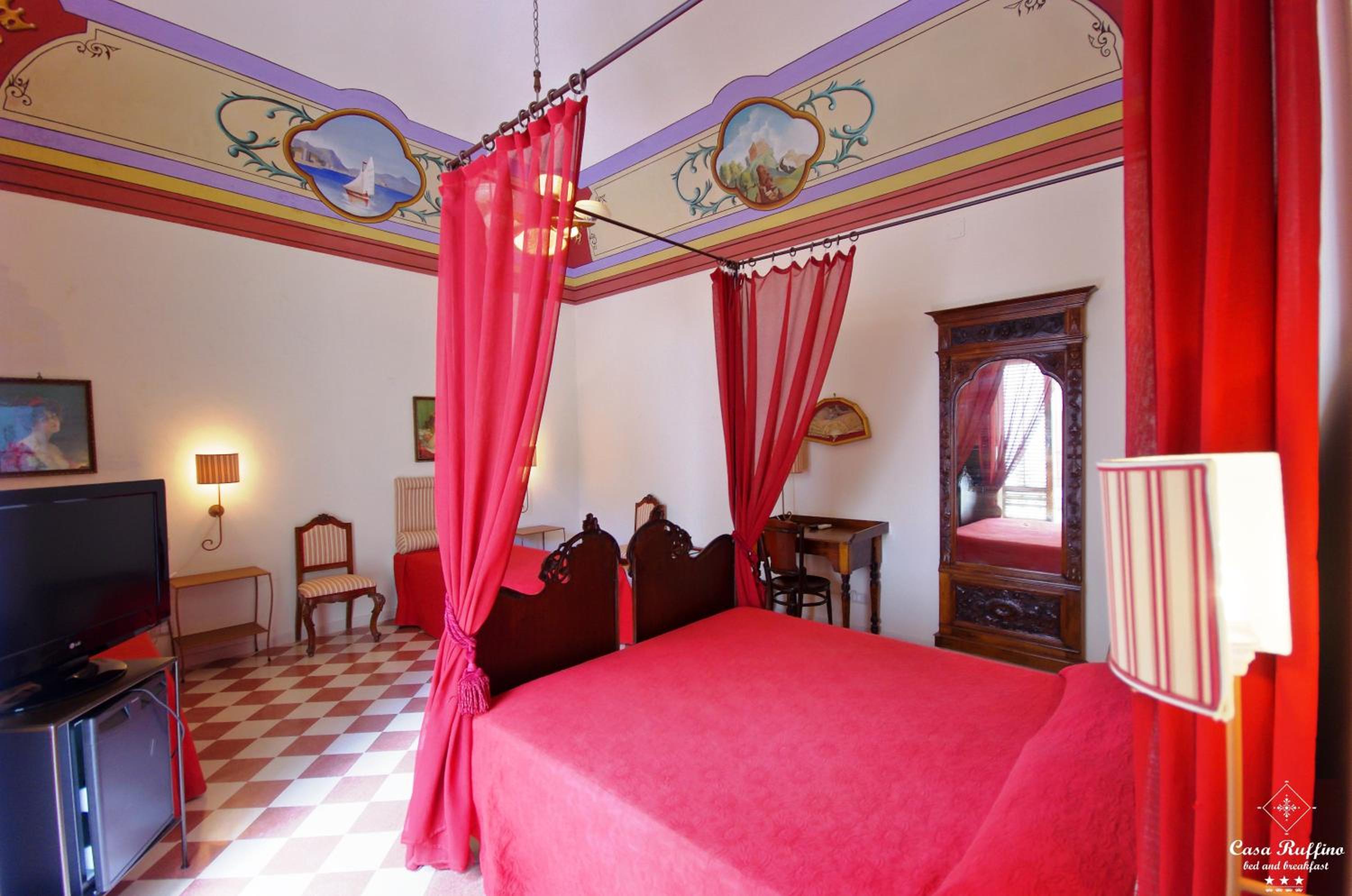 Deluxe Quadruple Room - Photo 3