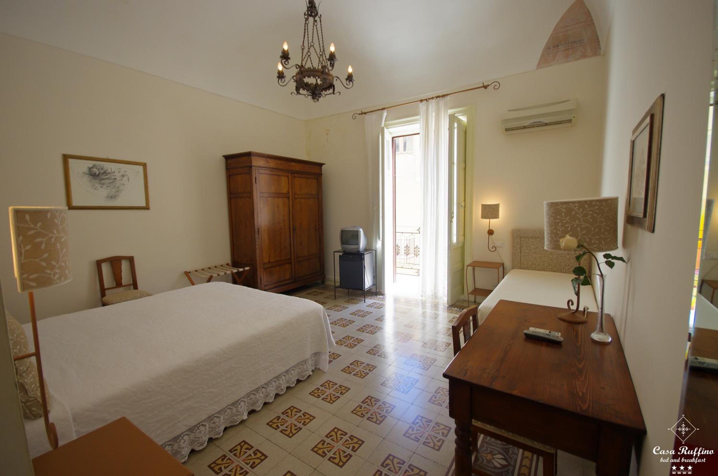 Luxury Triple Room photo 1