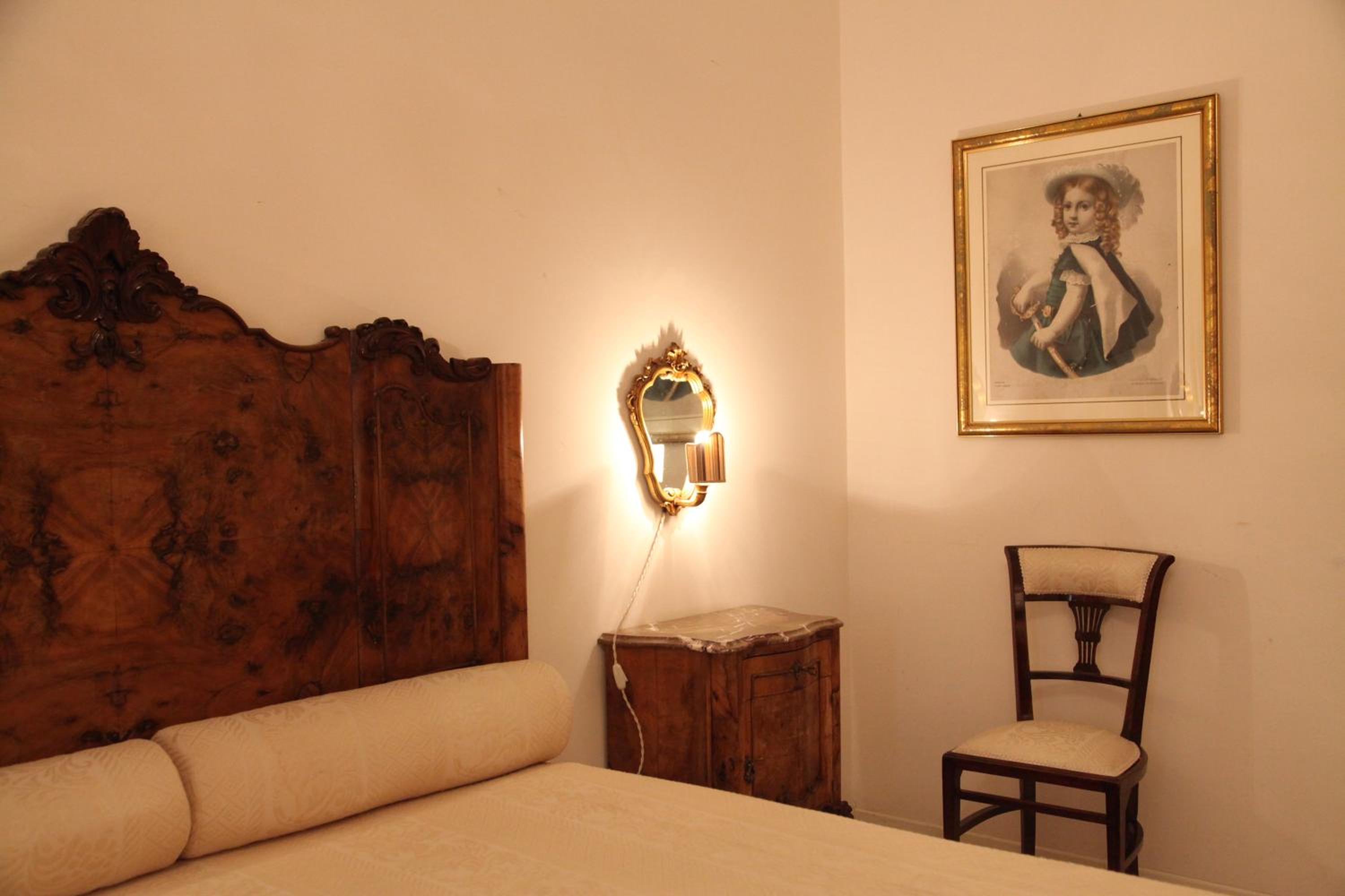 Deluxe Quadruple Room - Photo 4