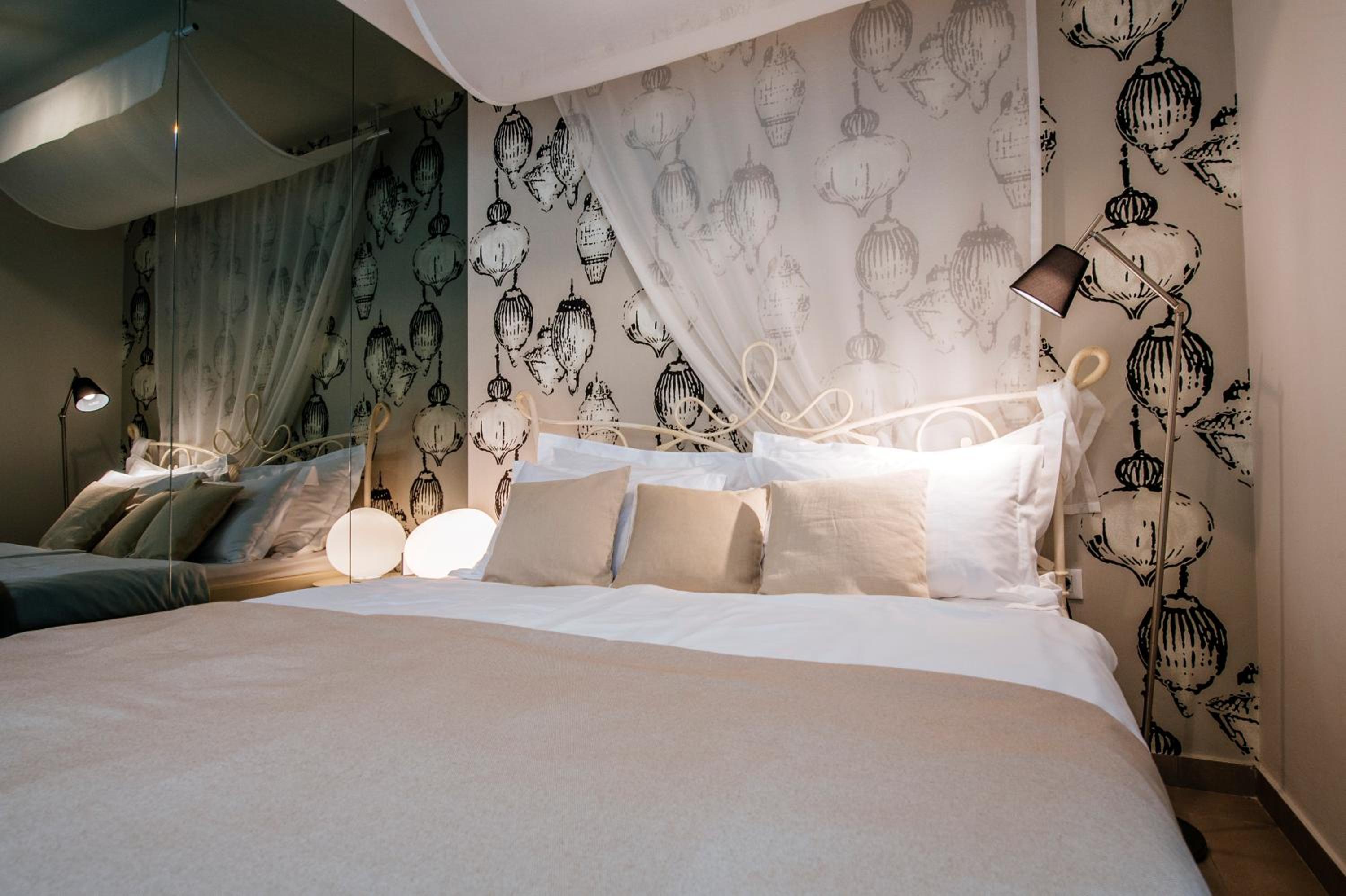 Small Double Room with Garden View photo 2
