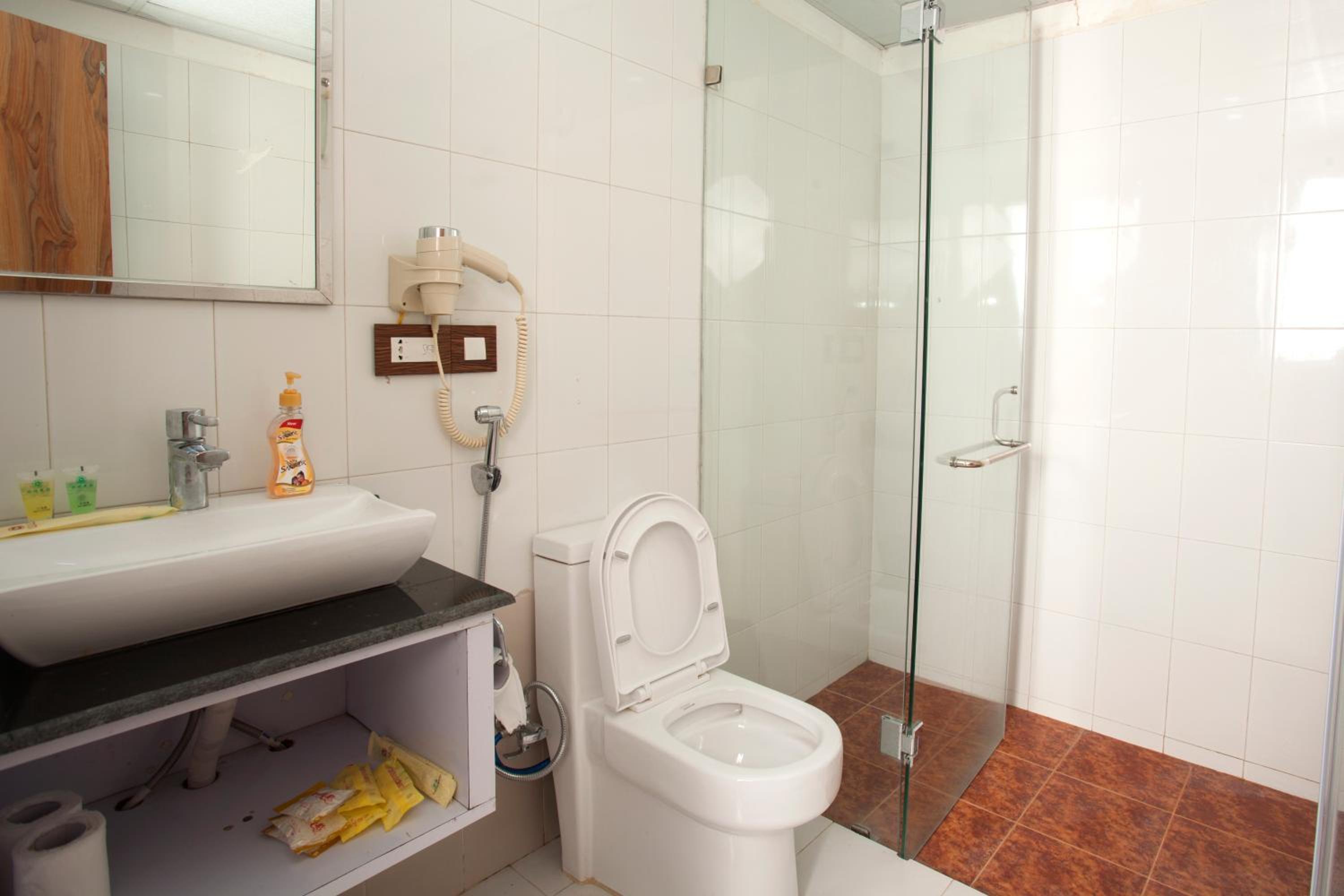 Superior Deluxe Double or Twin Room  photo 3