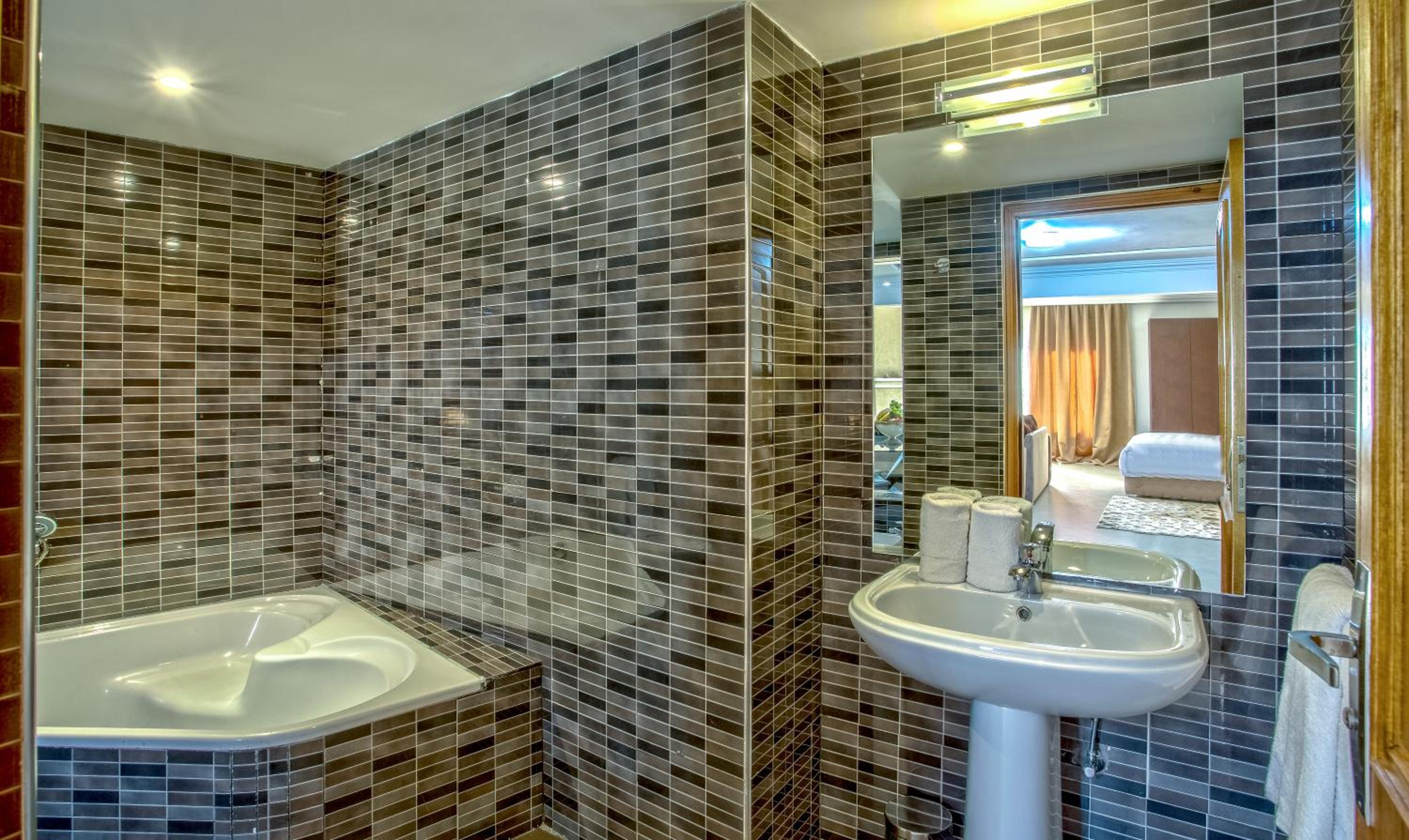 Yaad City Hotel — photo 55