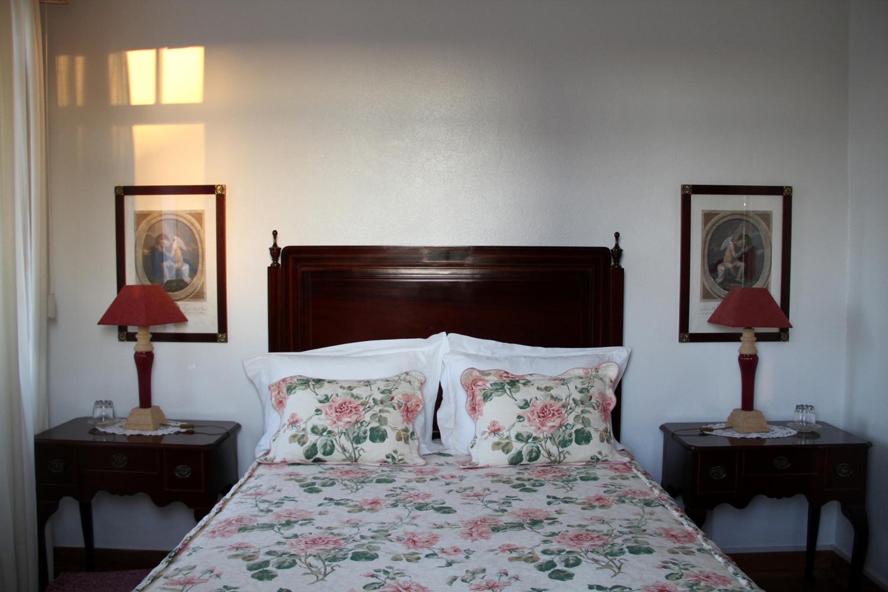 Double Room - Photo 3