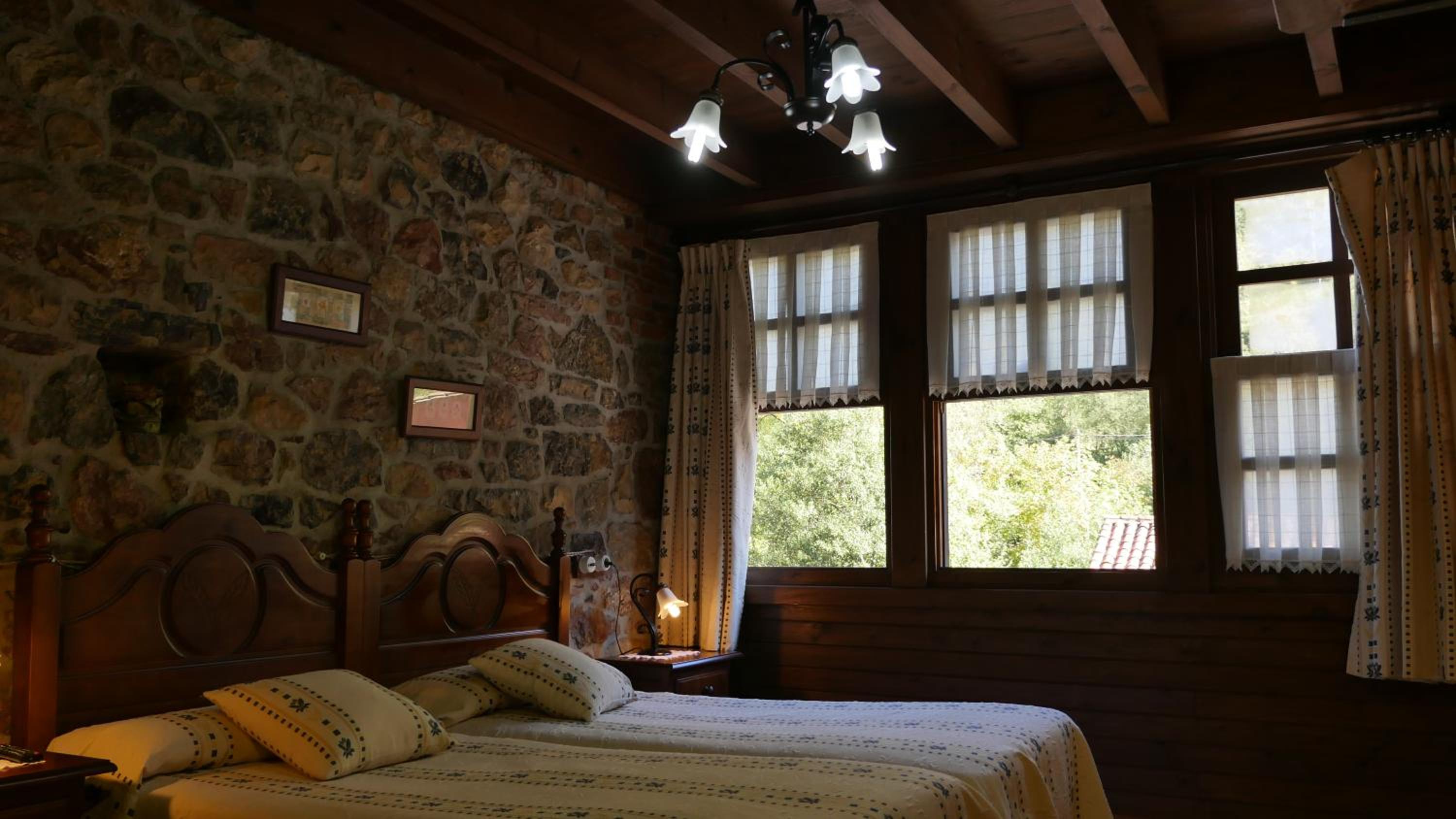 Habitación Doble Deluxe con Cama Extra