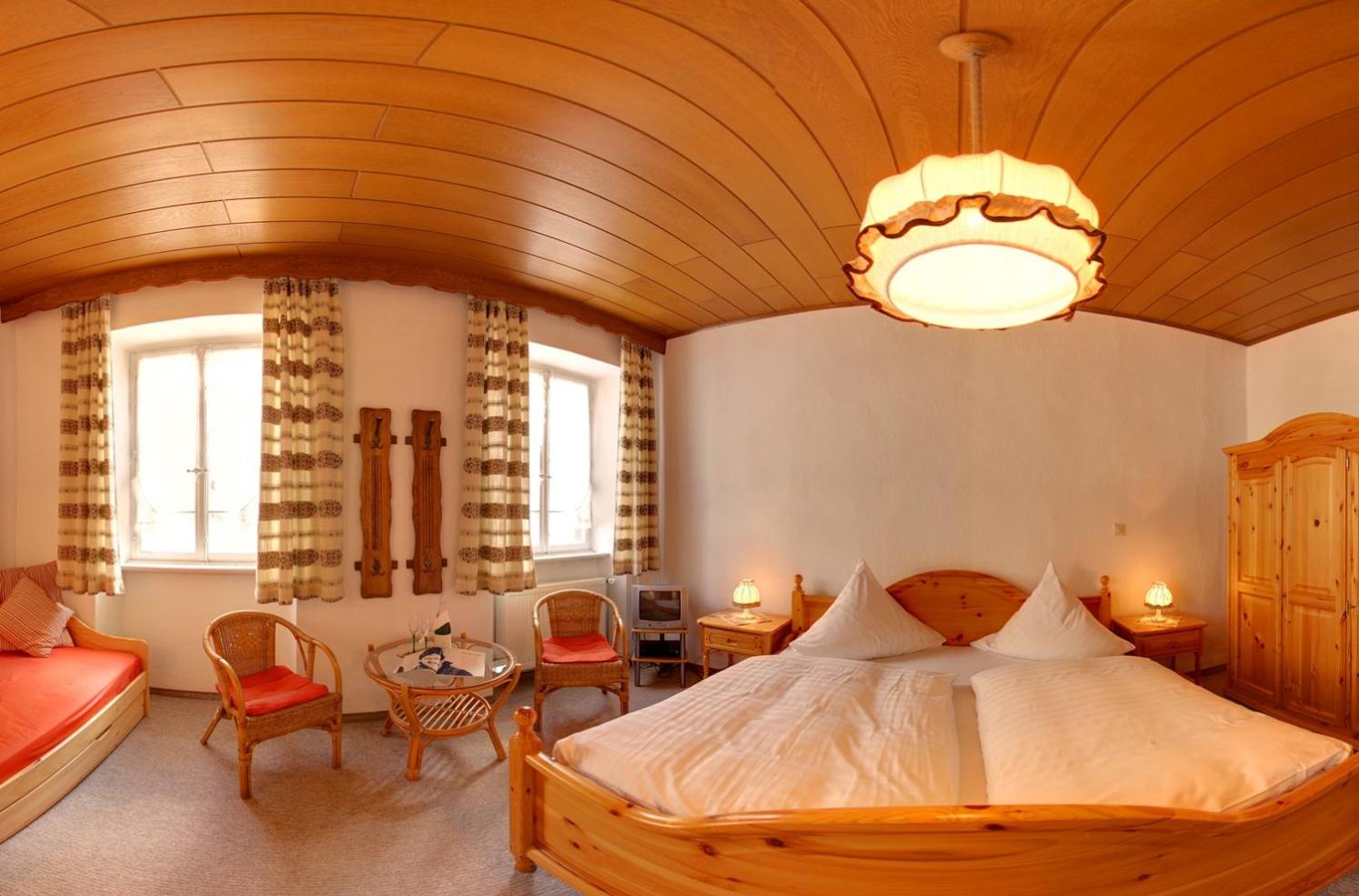Triple Room photo 2