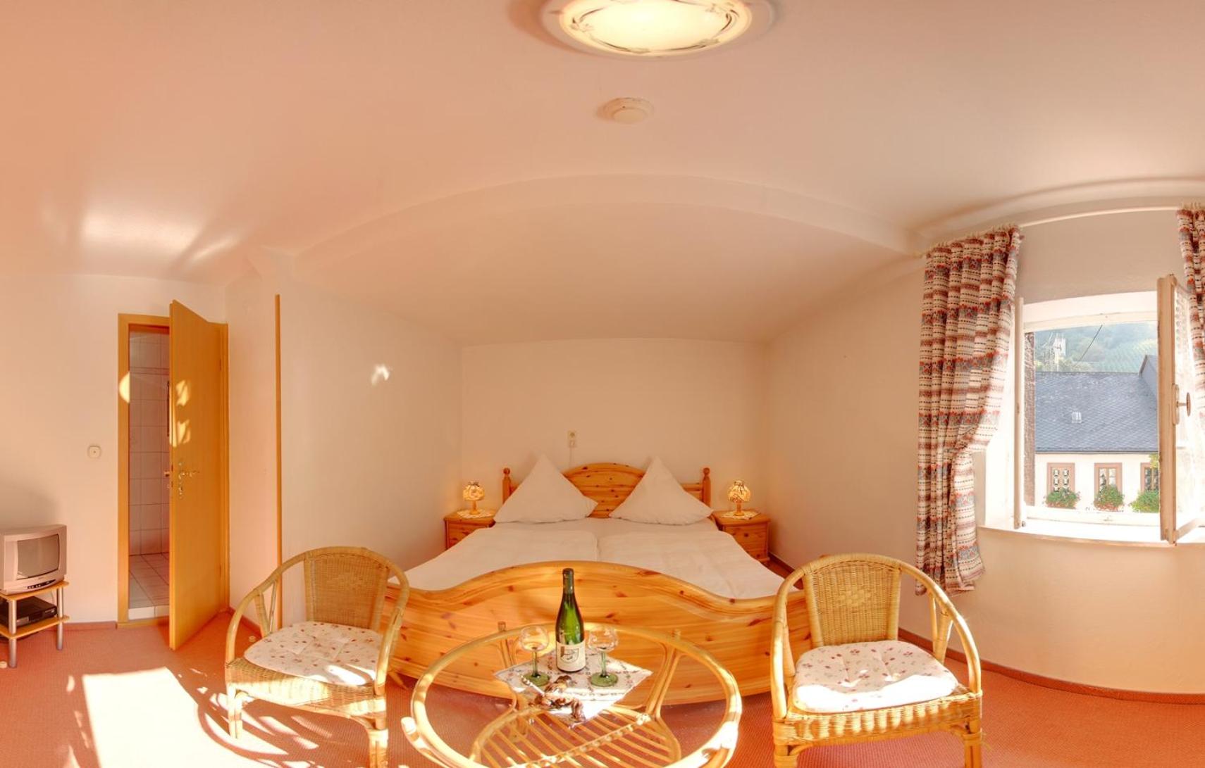 Triple Room photo 3