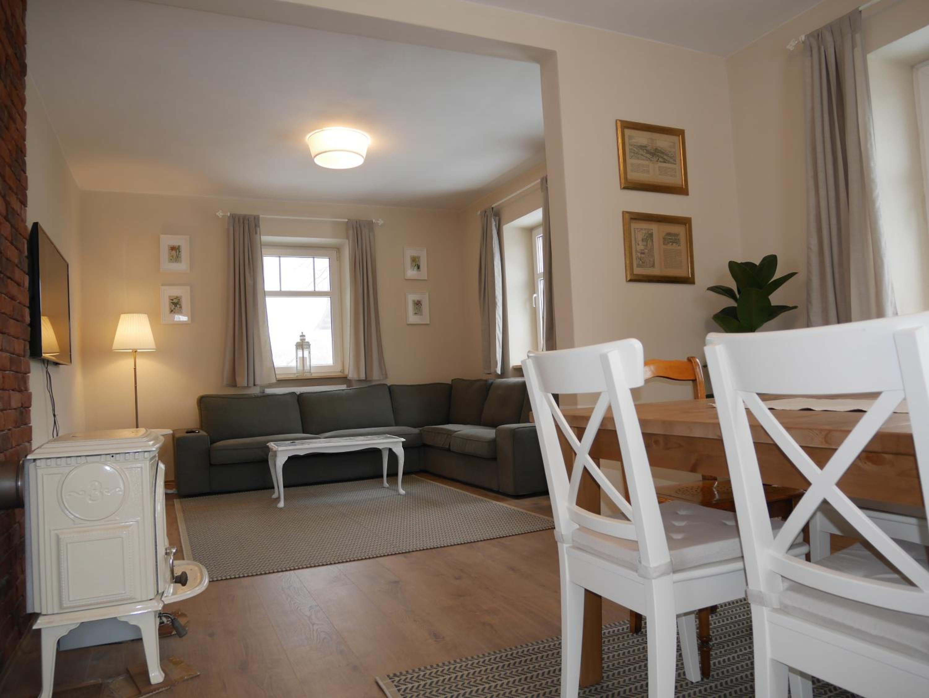Three-Bedroom House photo 1