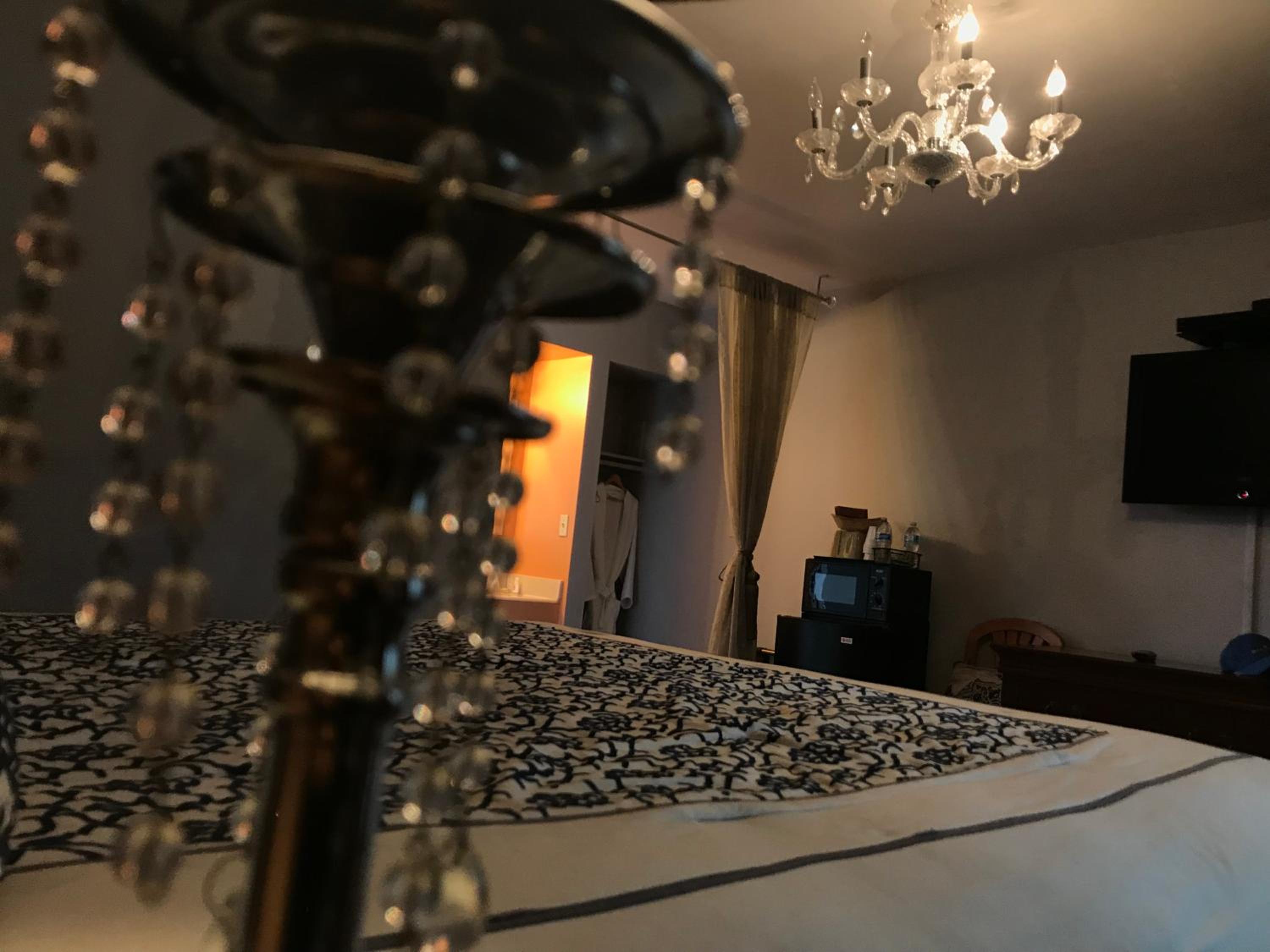 Queen Room - Photo 7