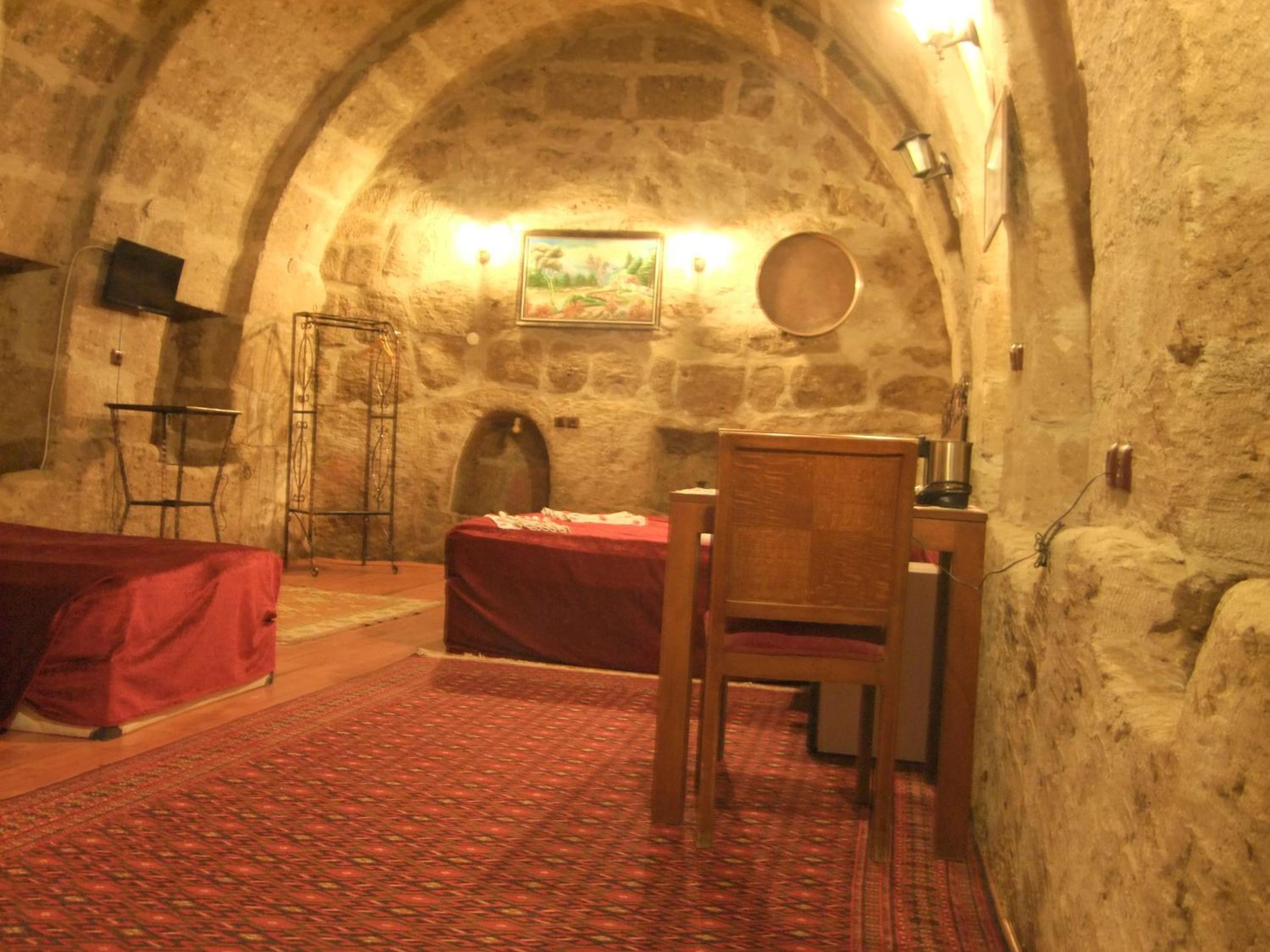 Triple Cave Room - Photo 43