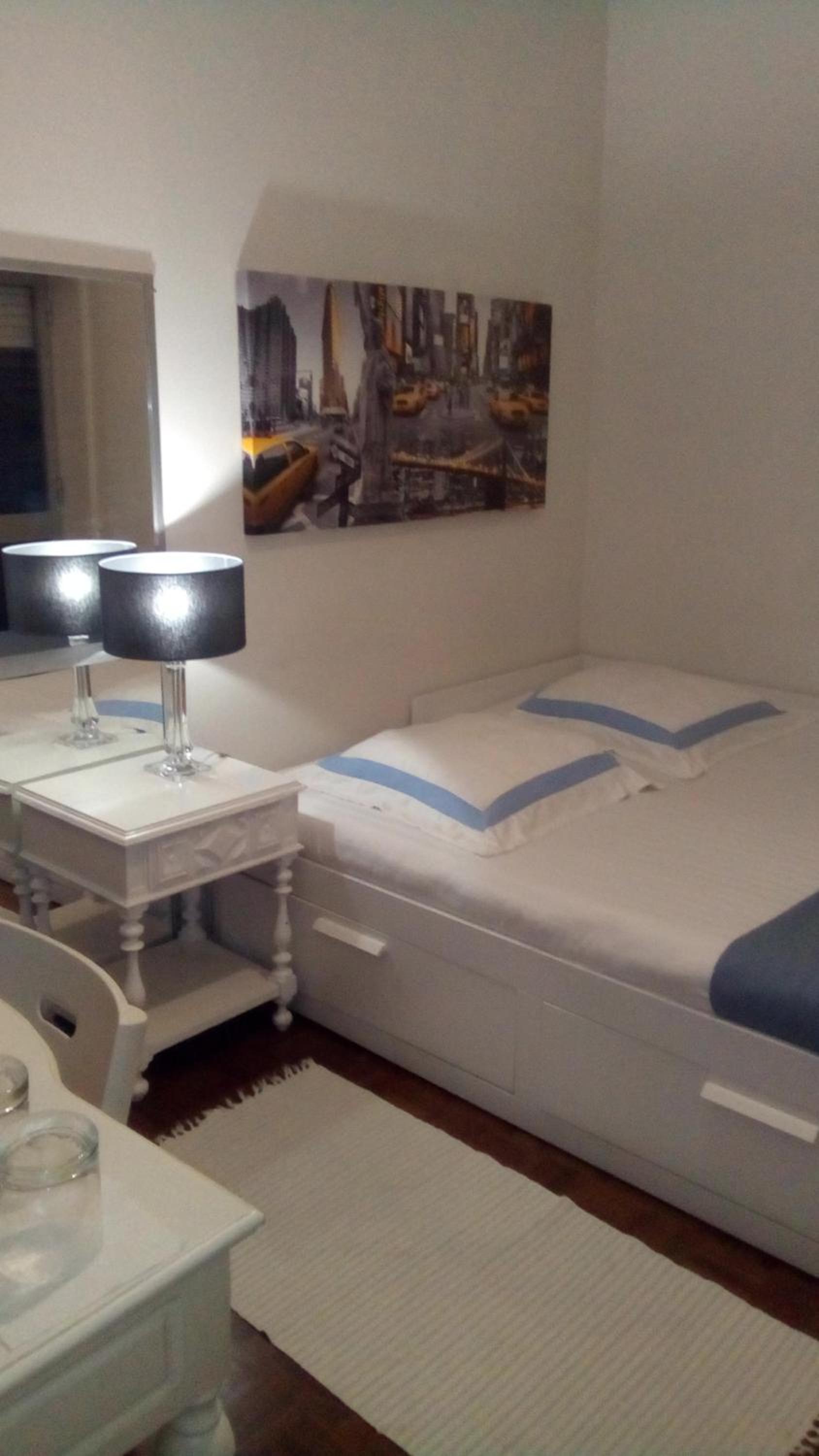 Double Room with Private External Bathroom photo 2