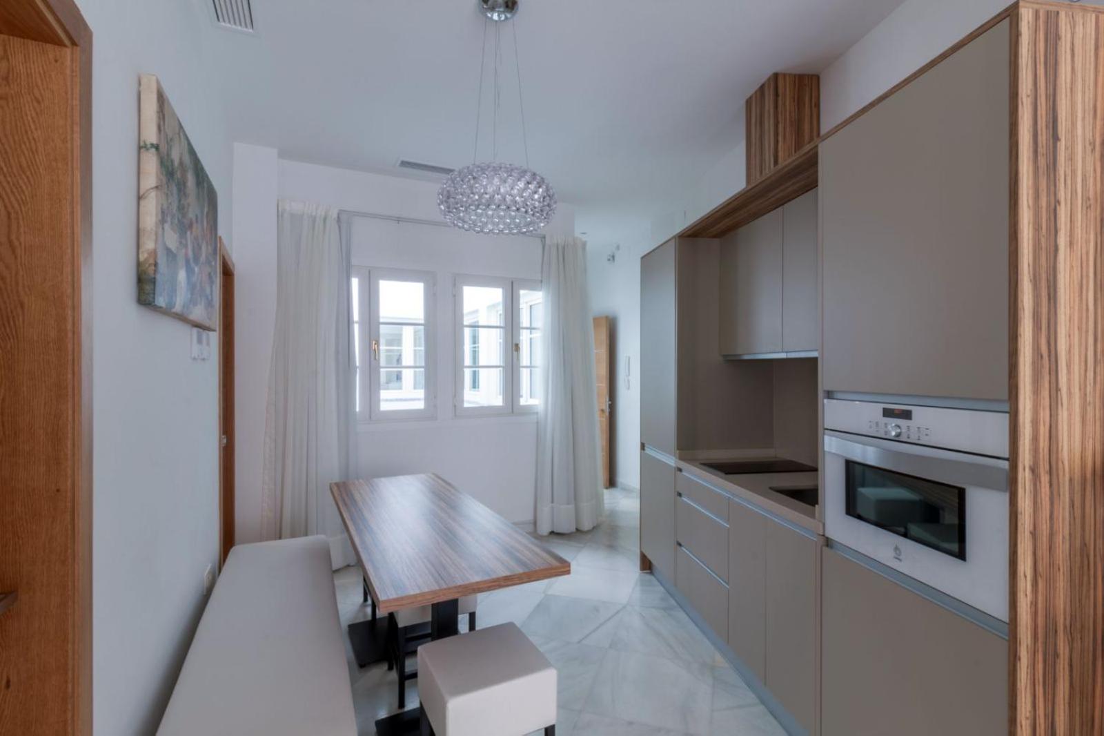 Two-Bedroom Apartment - Photo 5
