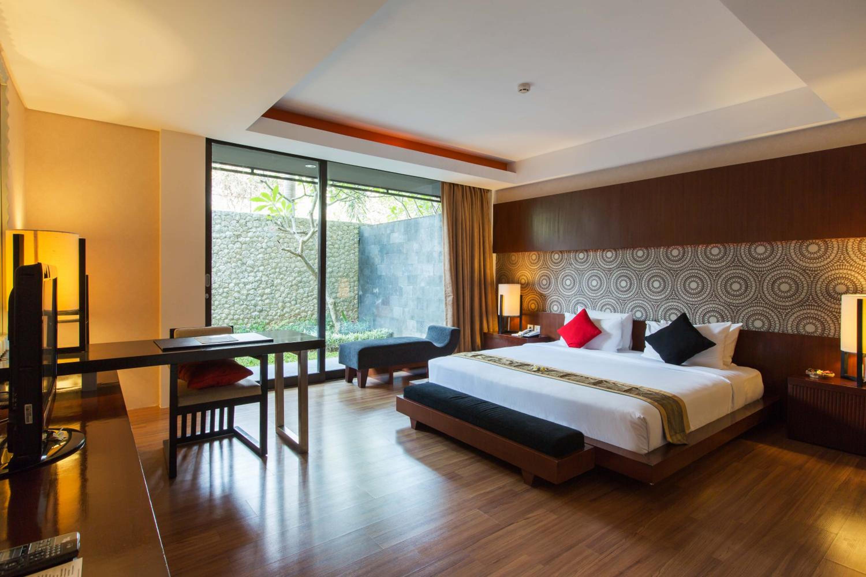 Two-Bedroom Suite - Photo 1
