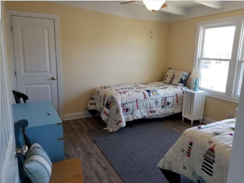 Three-Bedroom House photo 1