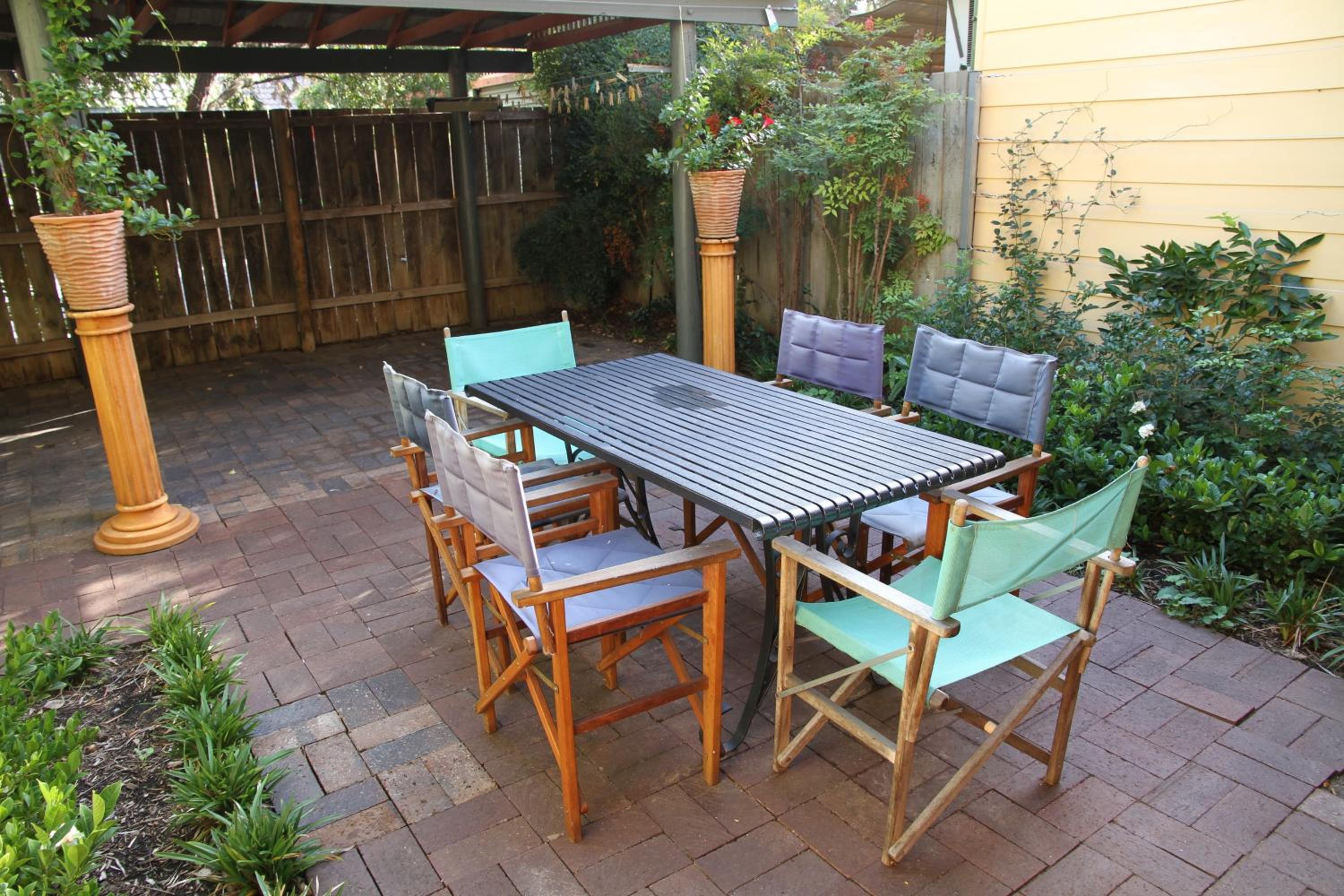 William Three-Bedroom Townhouse with Spa Bath (91 Hill Street North Adelaide)