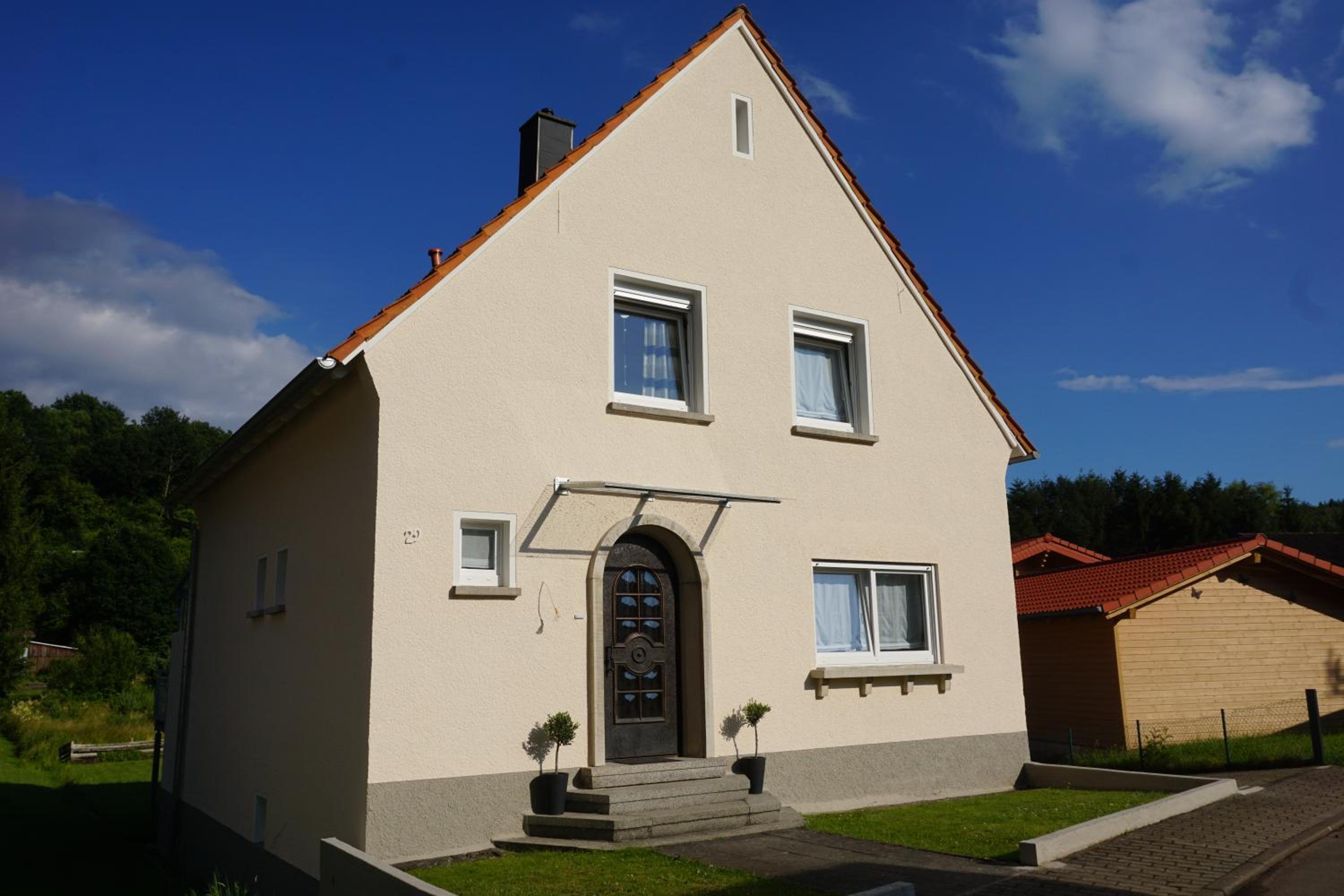 Four-Bedroom House photo 2