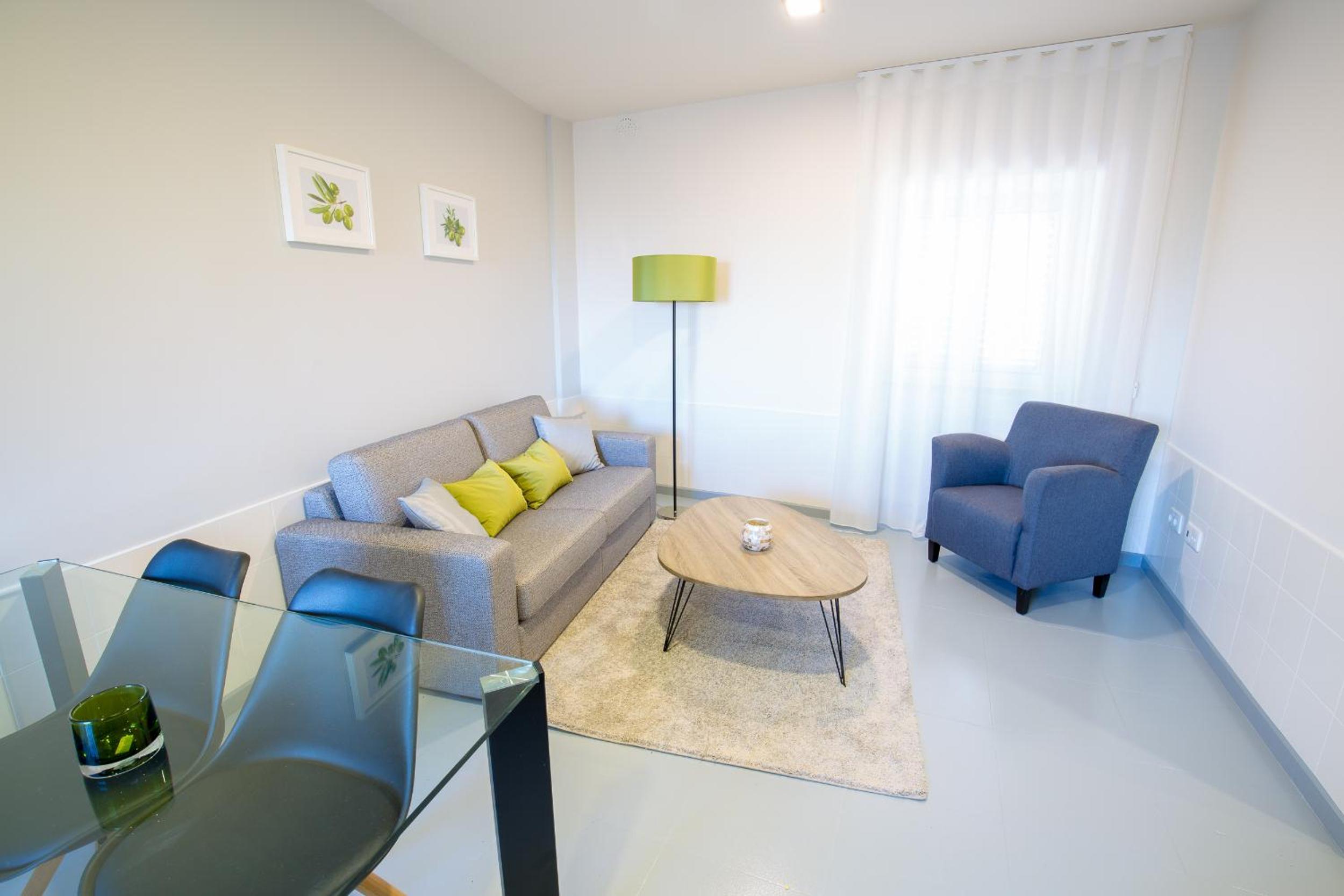 Two-Bedroom House photo 2