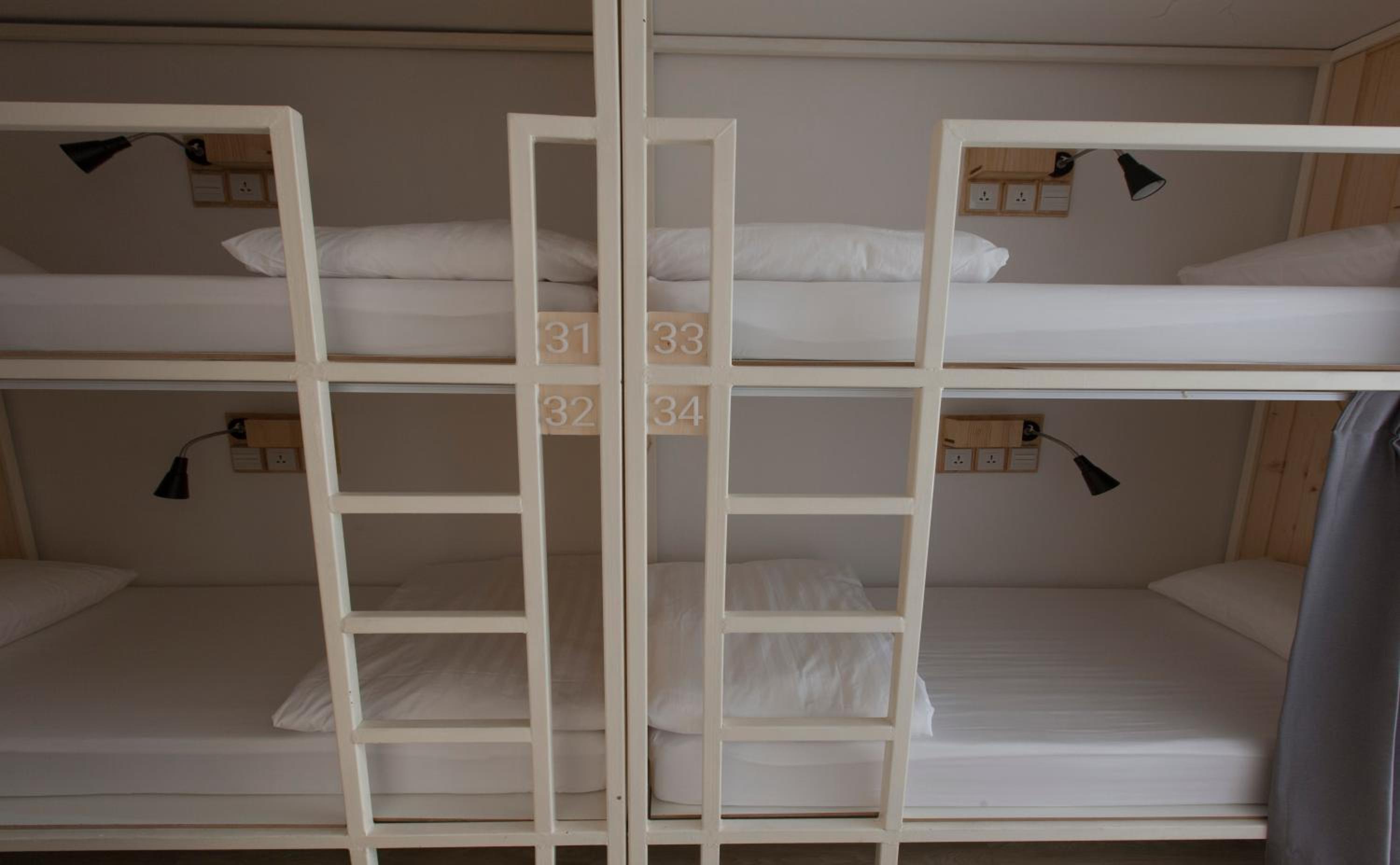 Bed in 4-Bed Mixed Dormitory Room photo 1