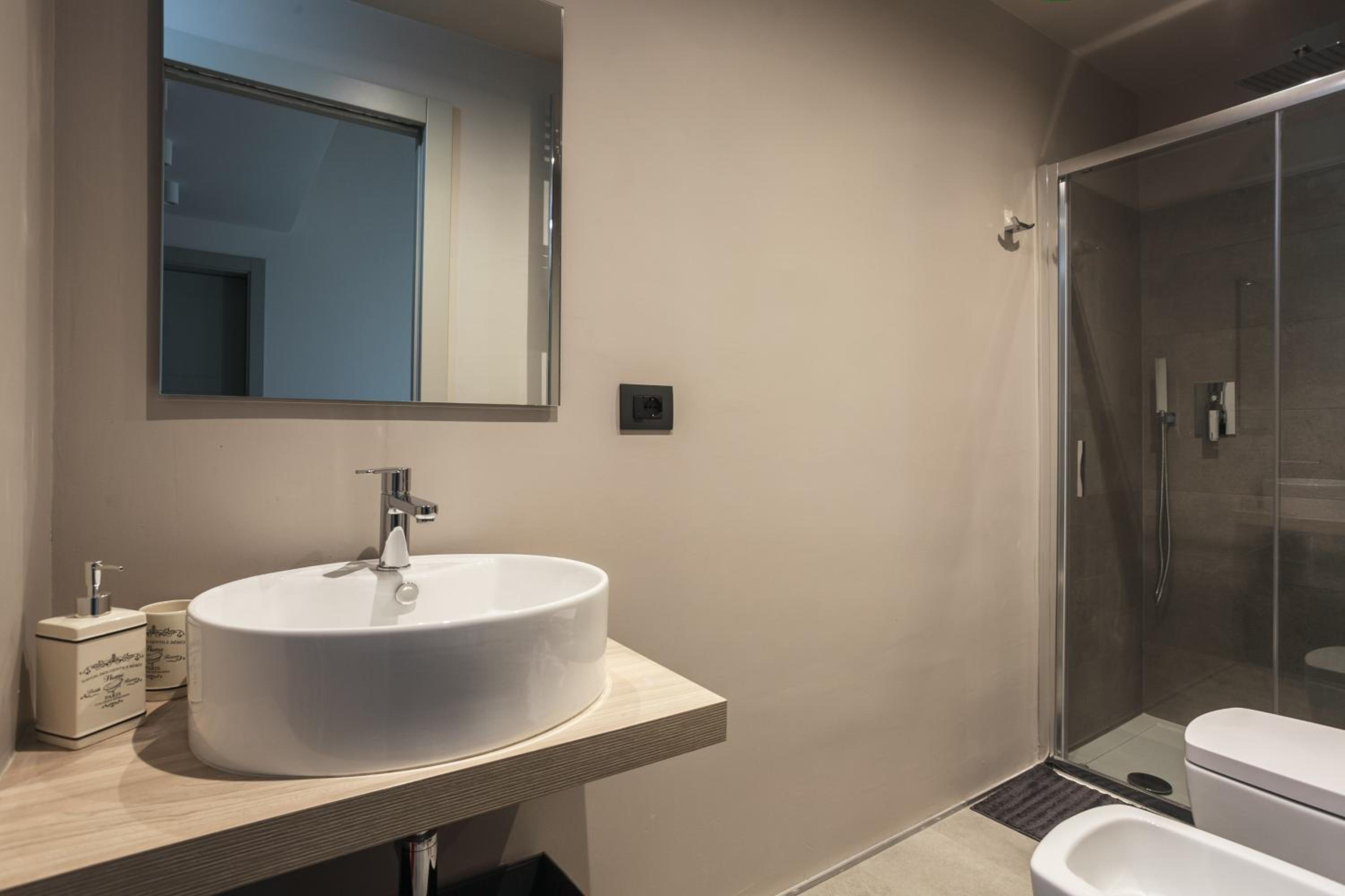 Apartment - Photo 4