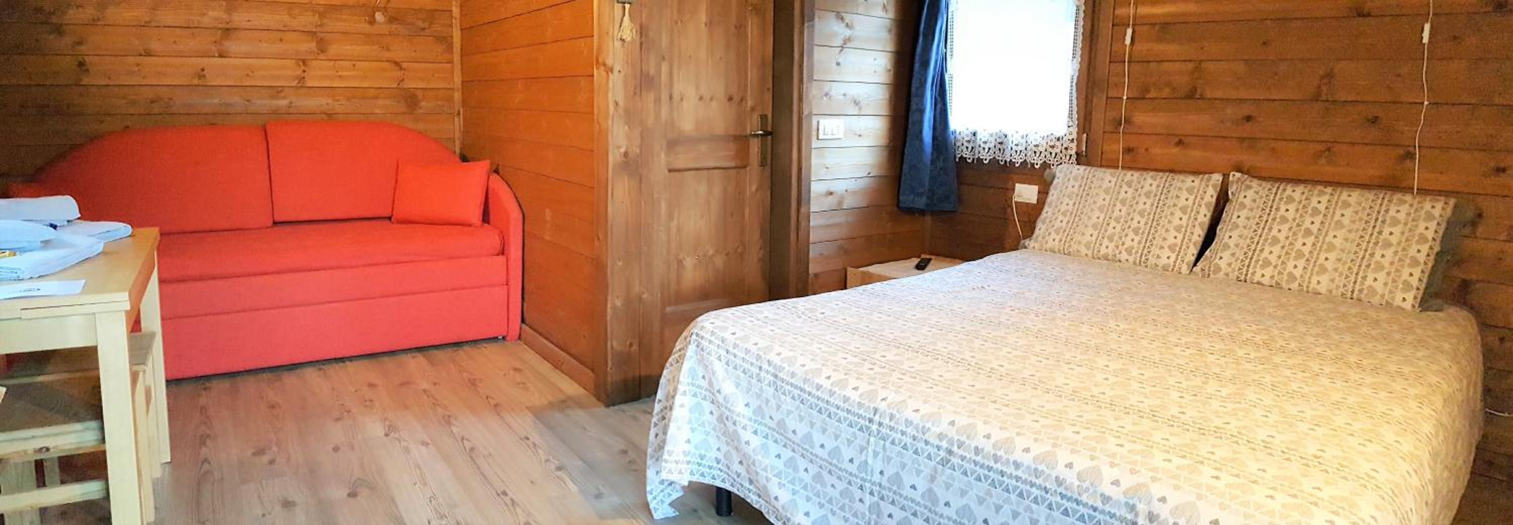 Triple Room with Private Bathroom photo 2