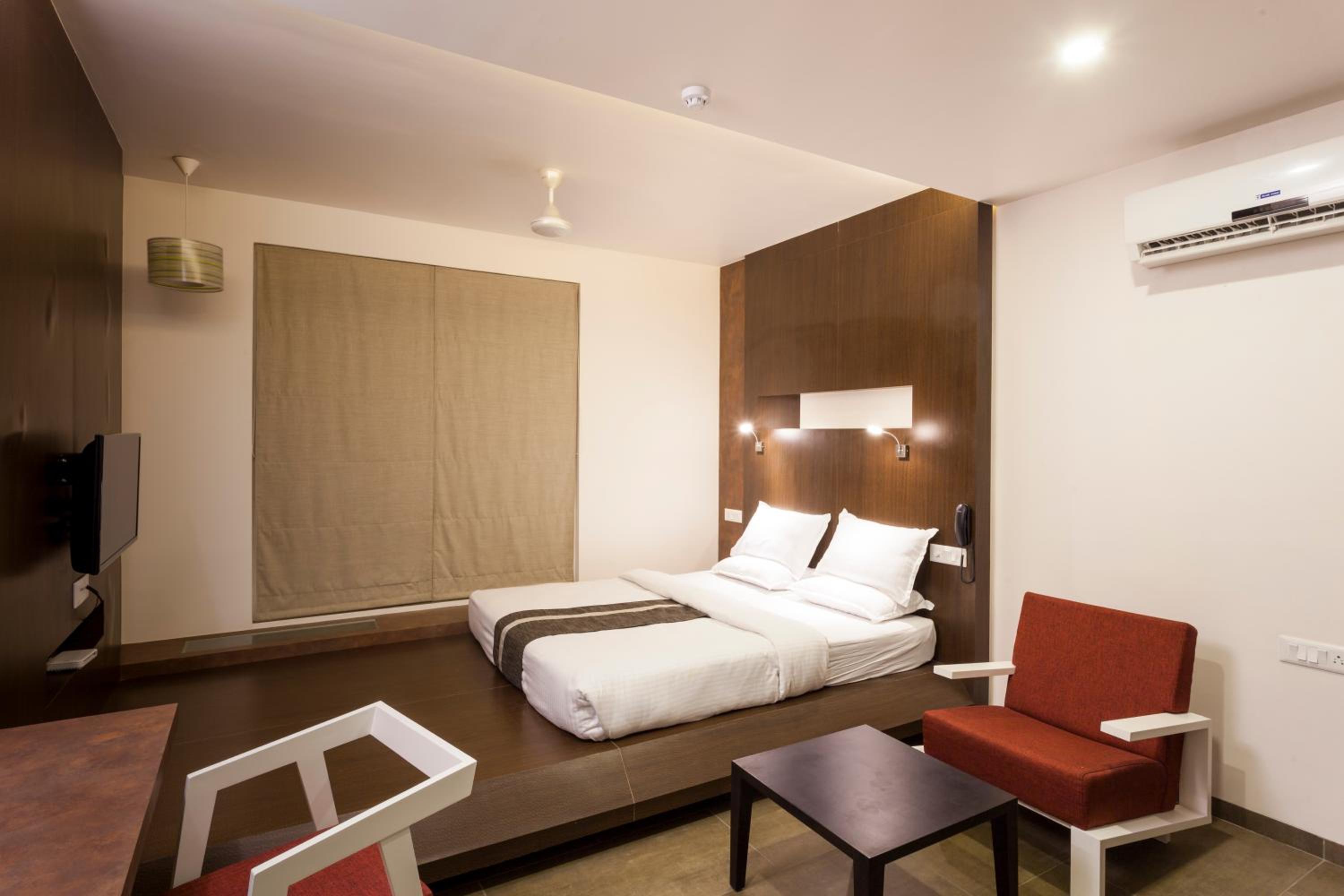 Super Deluxe Double Room