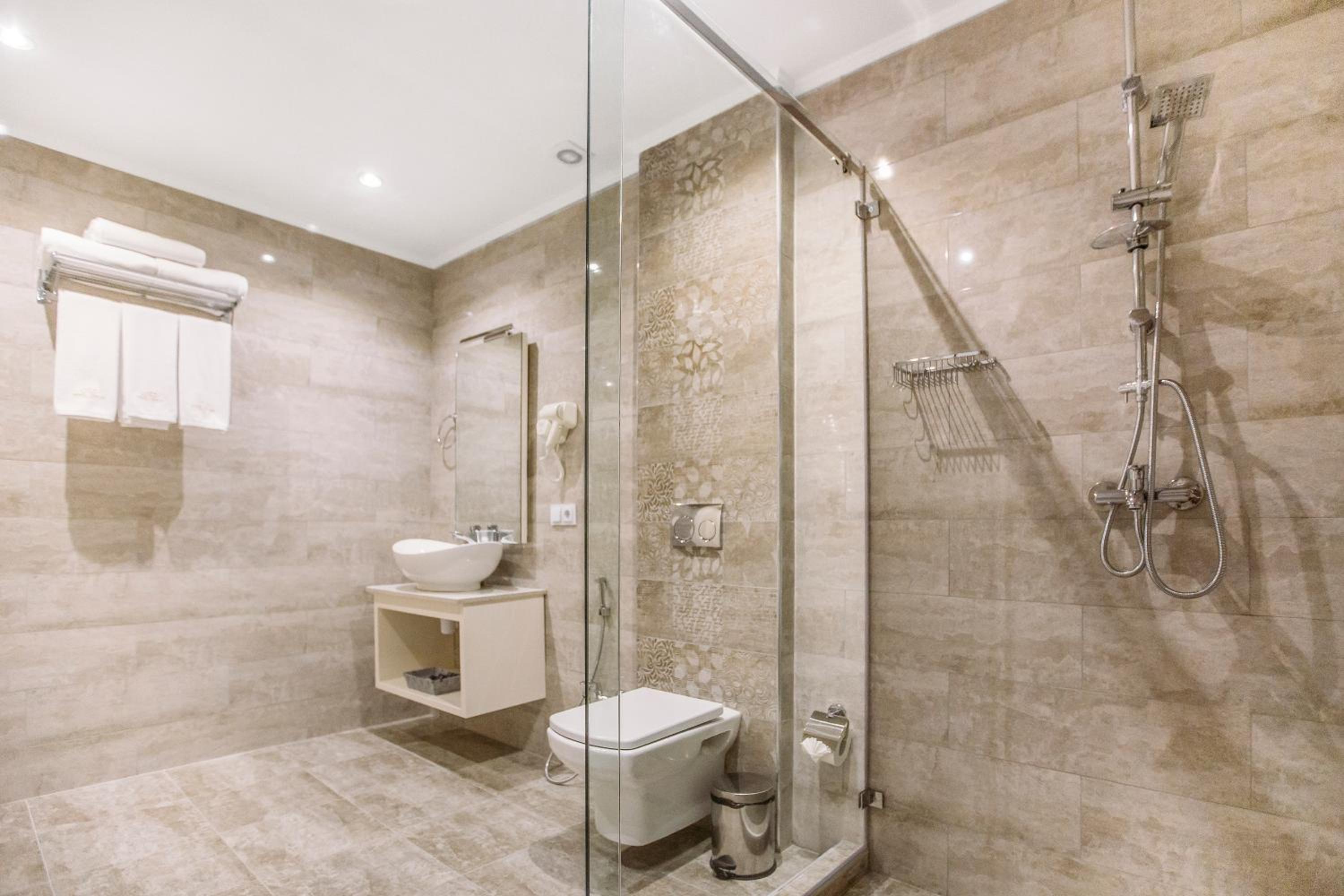 Superior Triple Room - Photo 4