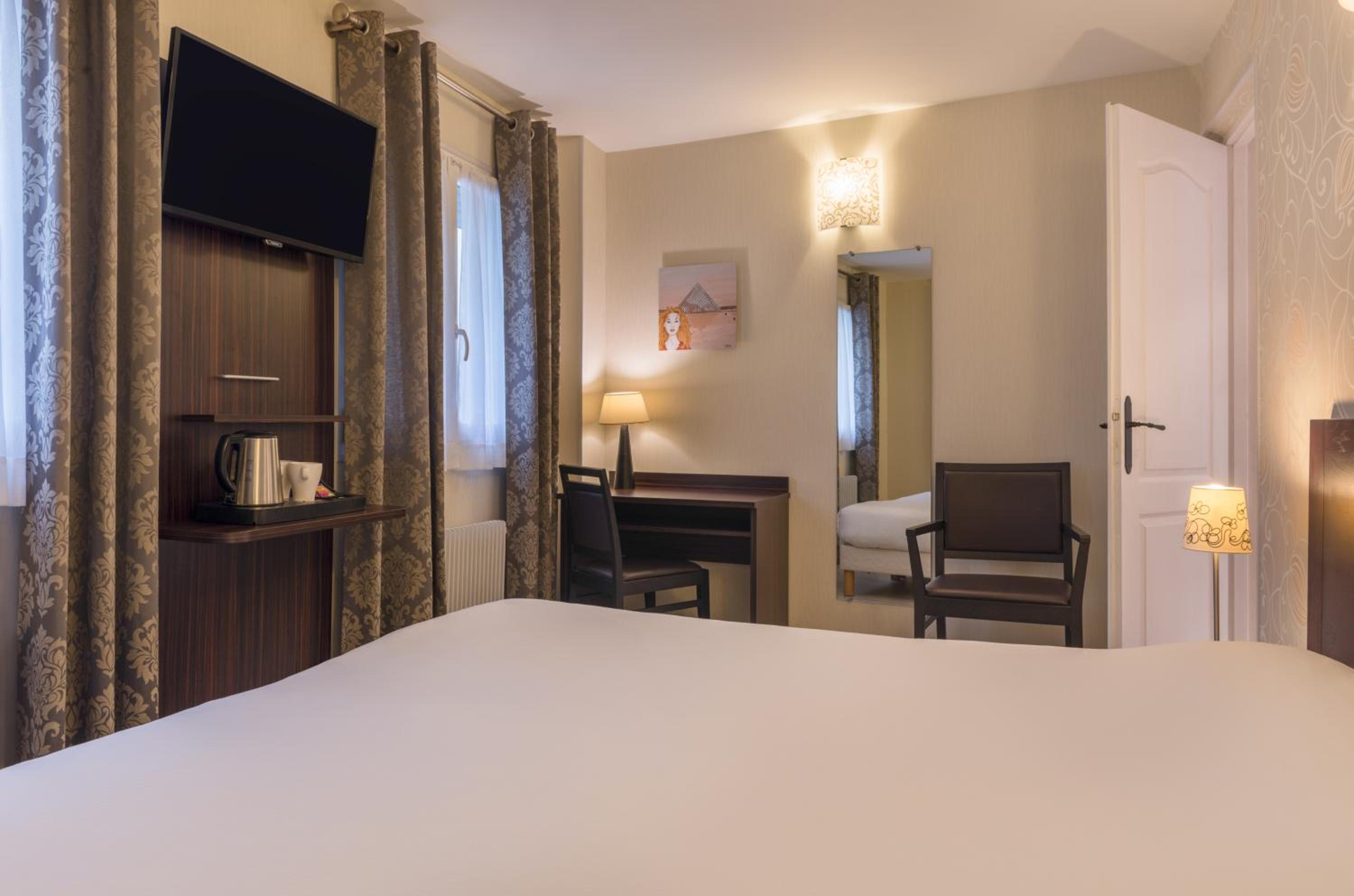 Superior Triple Room photo 1