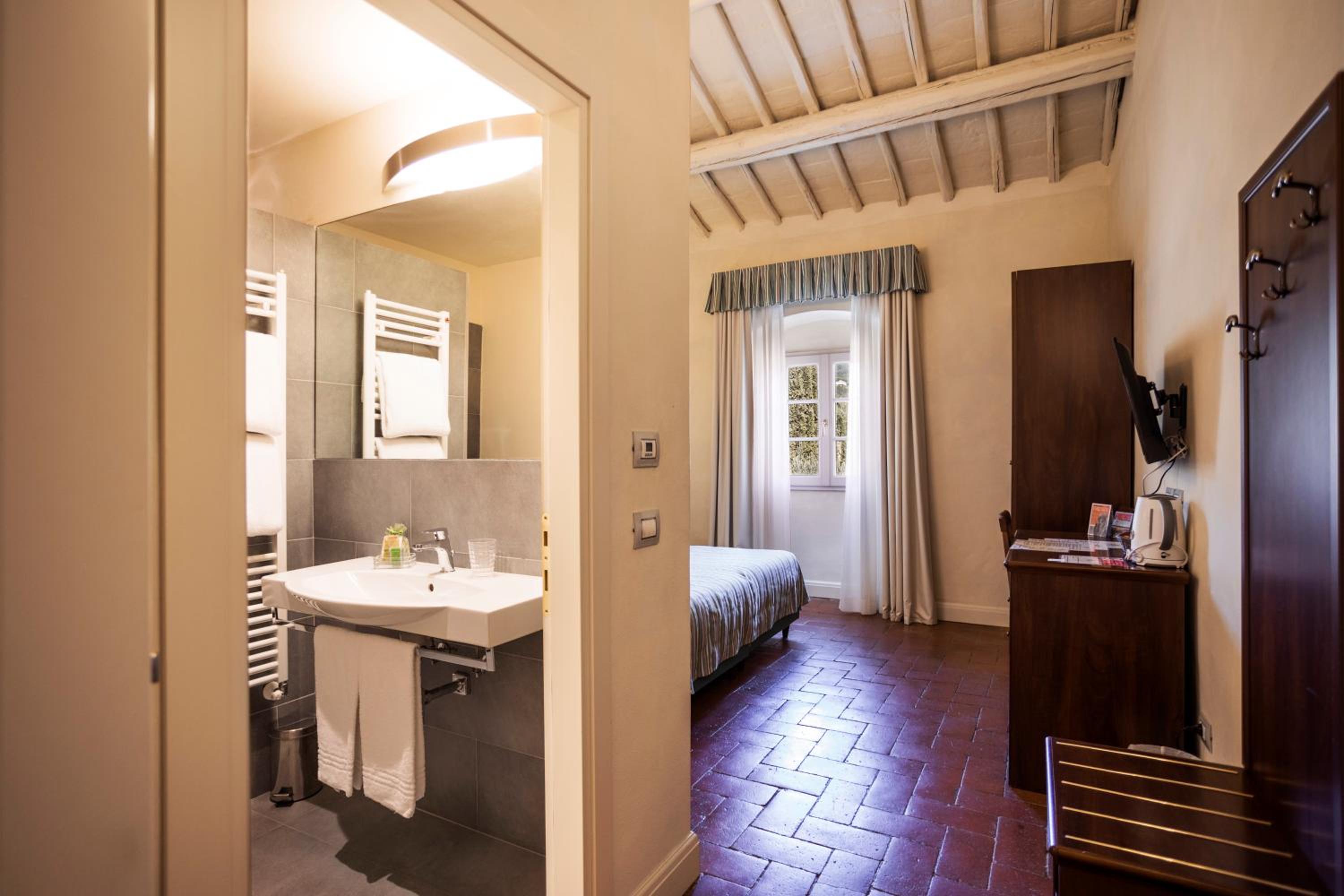 Comfort Double or Twin Room - Photo 1