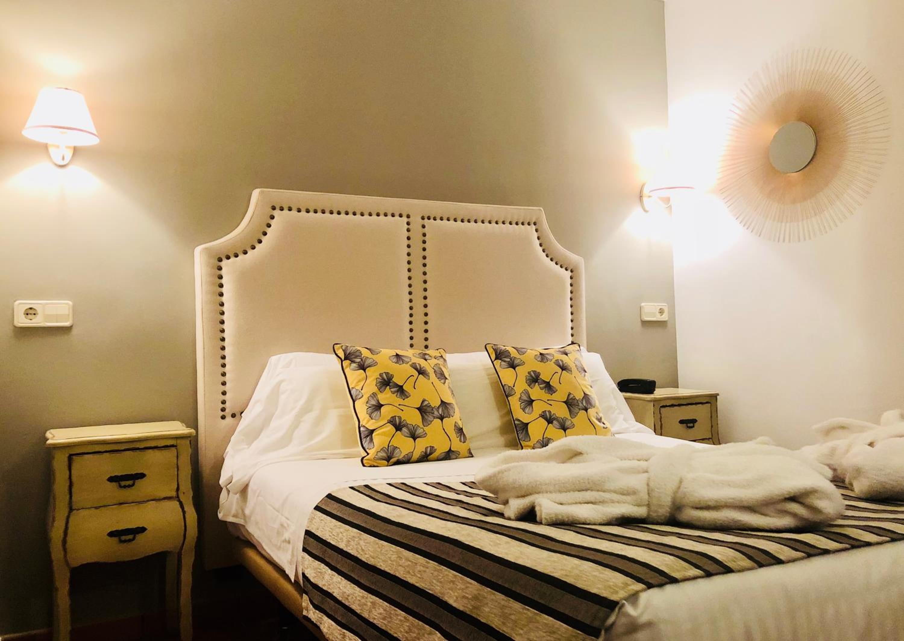 Economy Double Room - Photo 2
