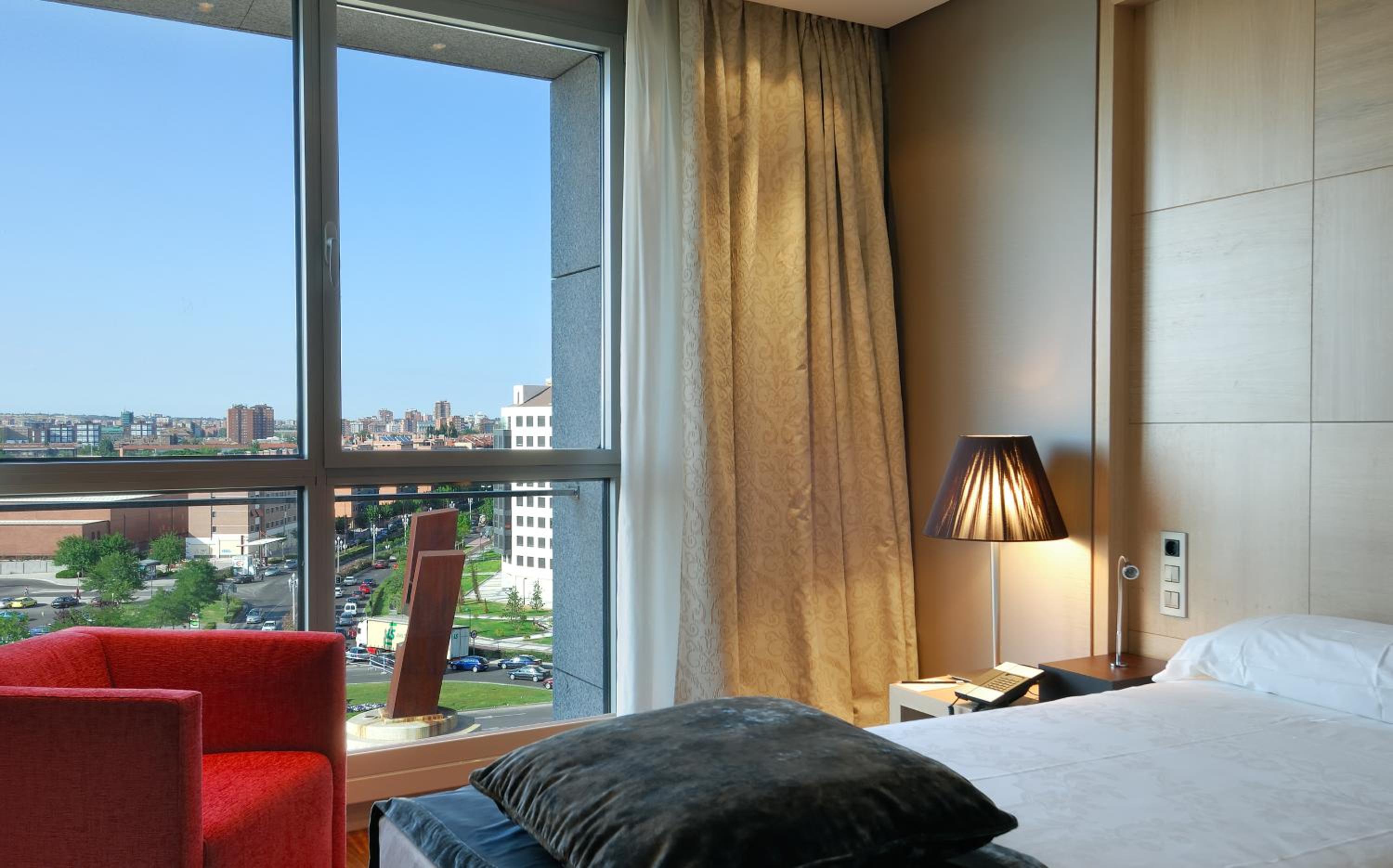 Standard Double or Twin Room - Photo 2