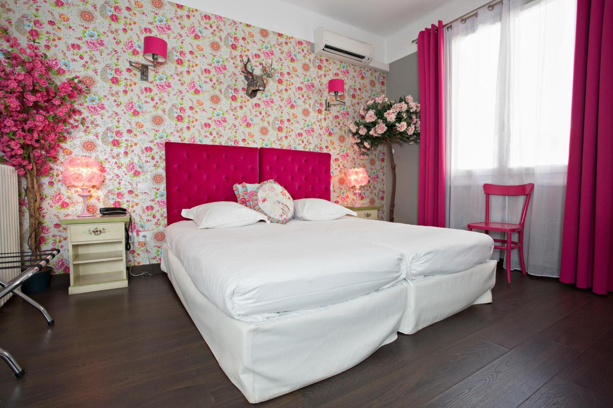 Superior Twin Room - Photo 1