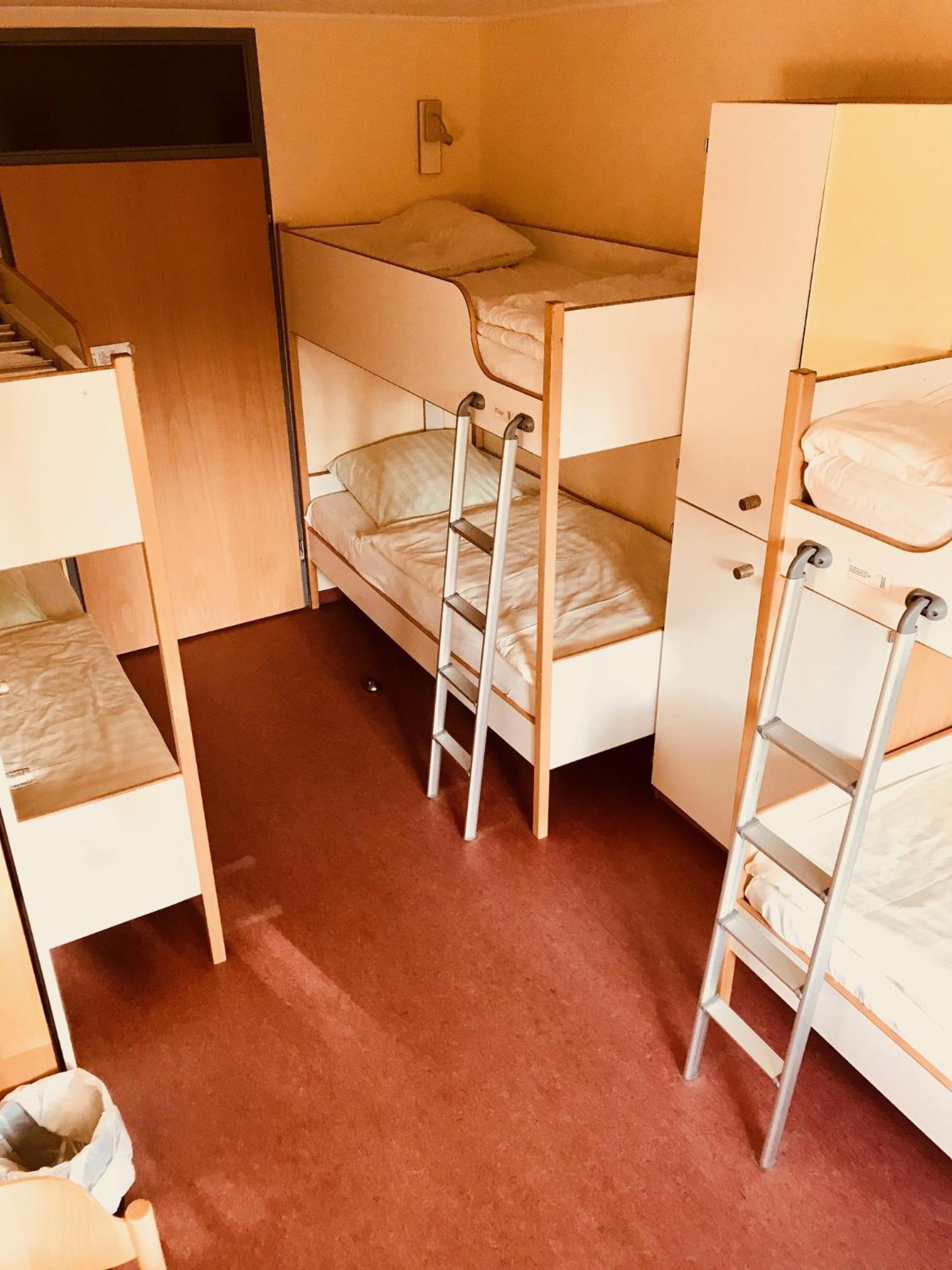 Quadruple Room with Private External Bathroom photo 2