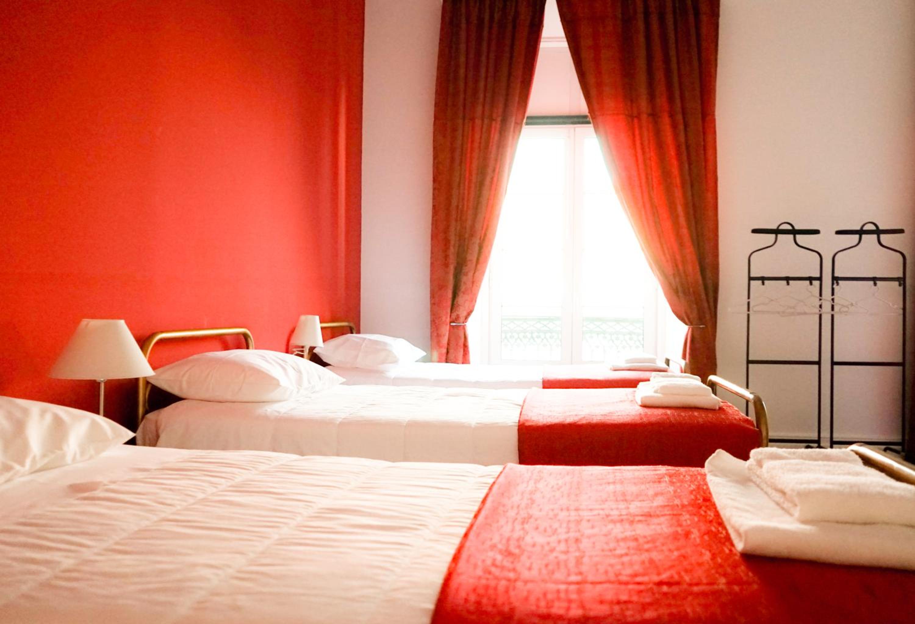 Bed in 6-Bed Mixed Dormitory Room photo 1