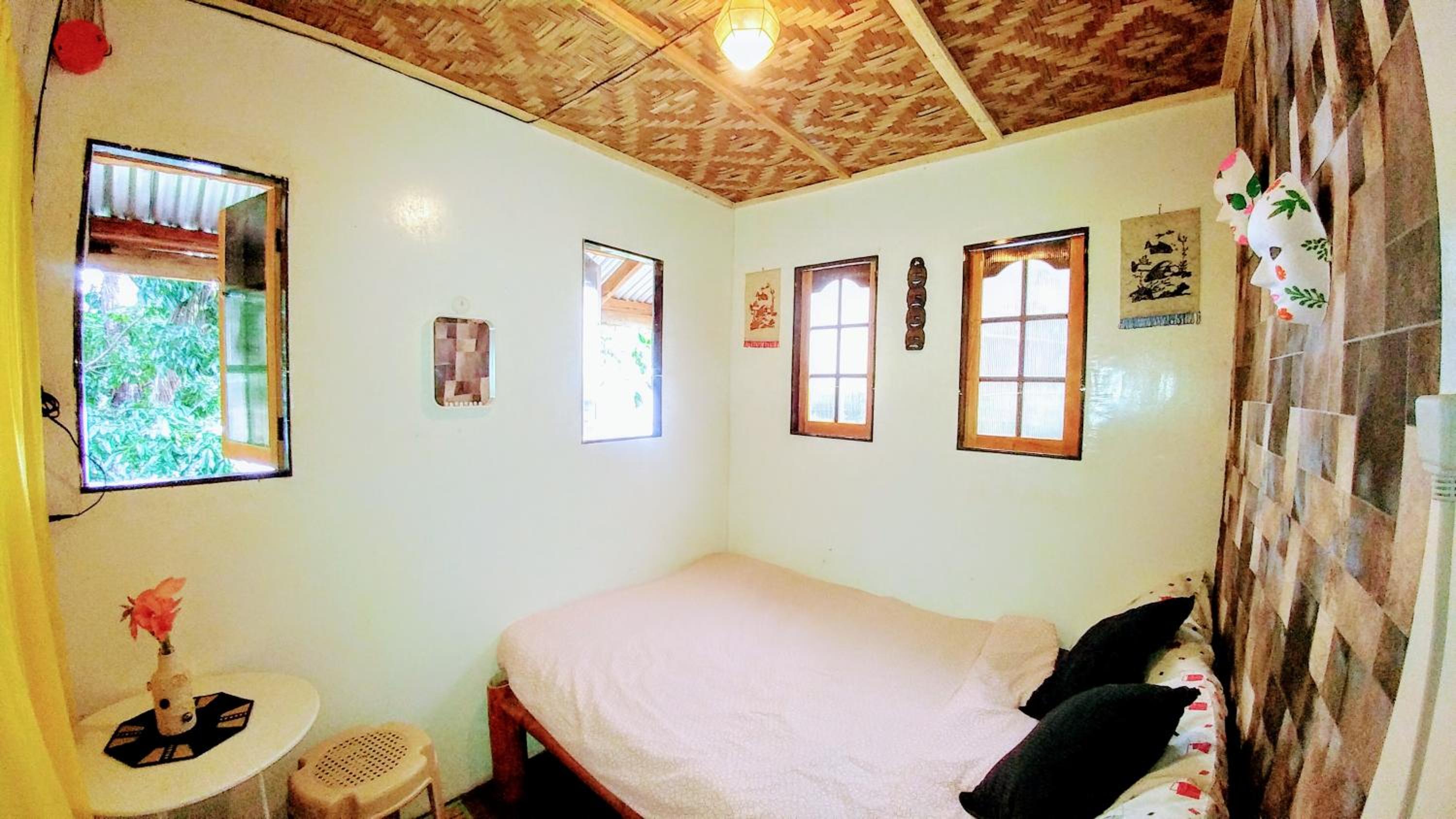 Tree House with Sea View - Photo 35