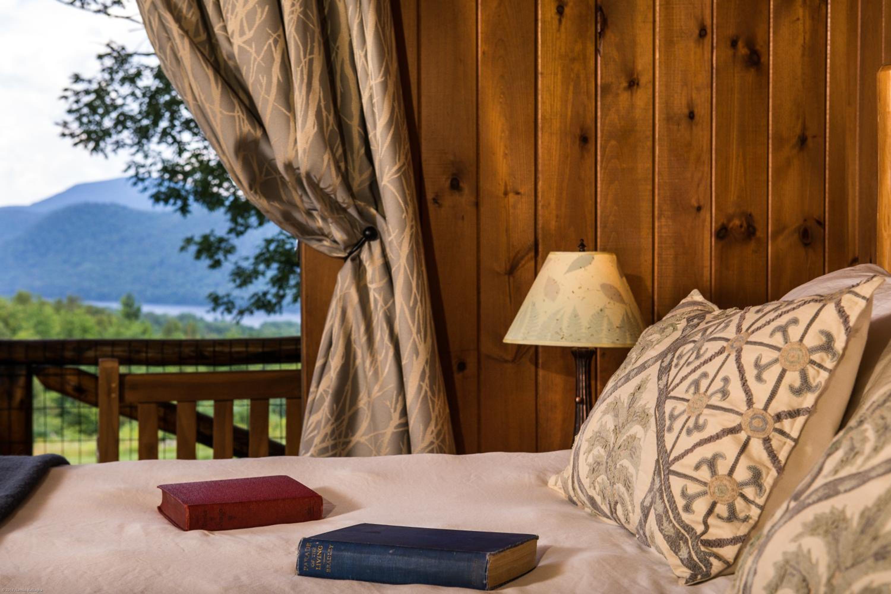  Log House Balcony Room - King photo 1