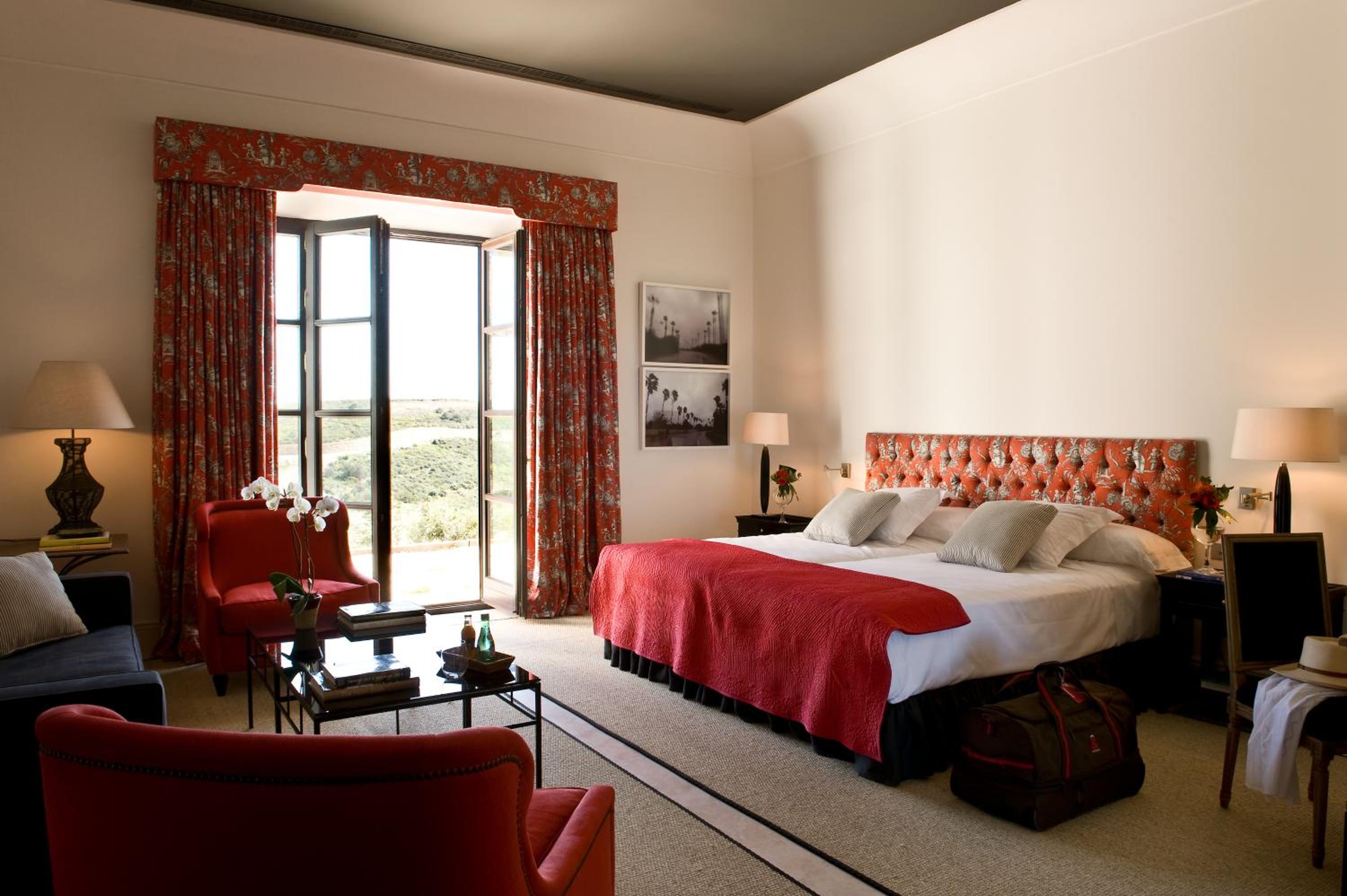 Junior Suite with Spa Access (Non Smoking) photo 3