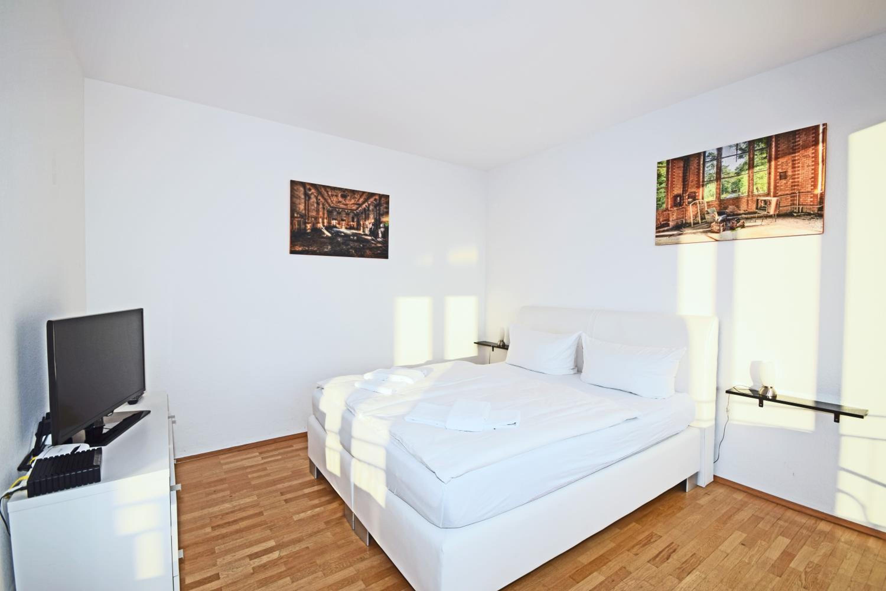 Parkview Studio Junior II (Veteranenstrasse 10)