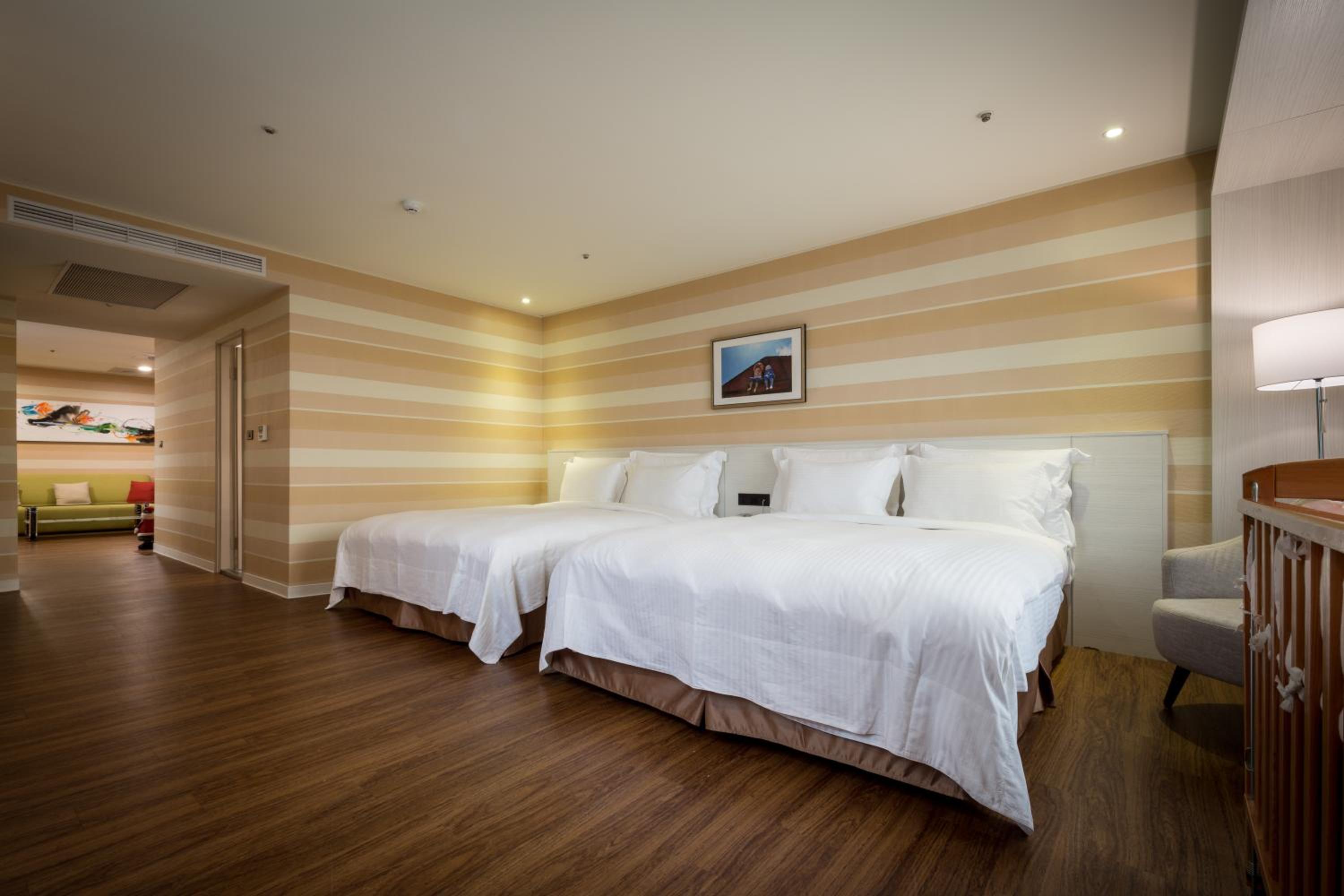 Superior Suite photo 3
