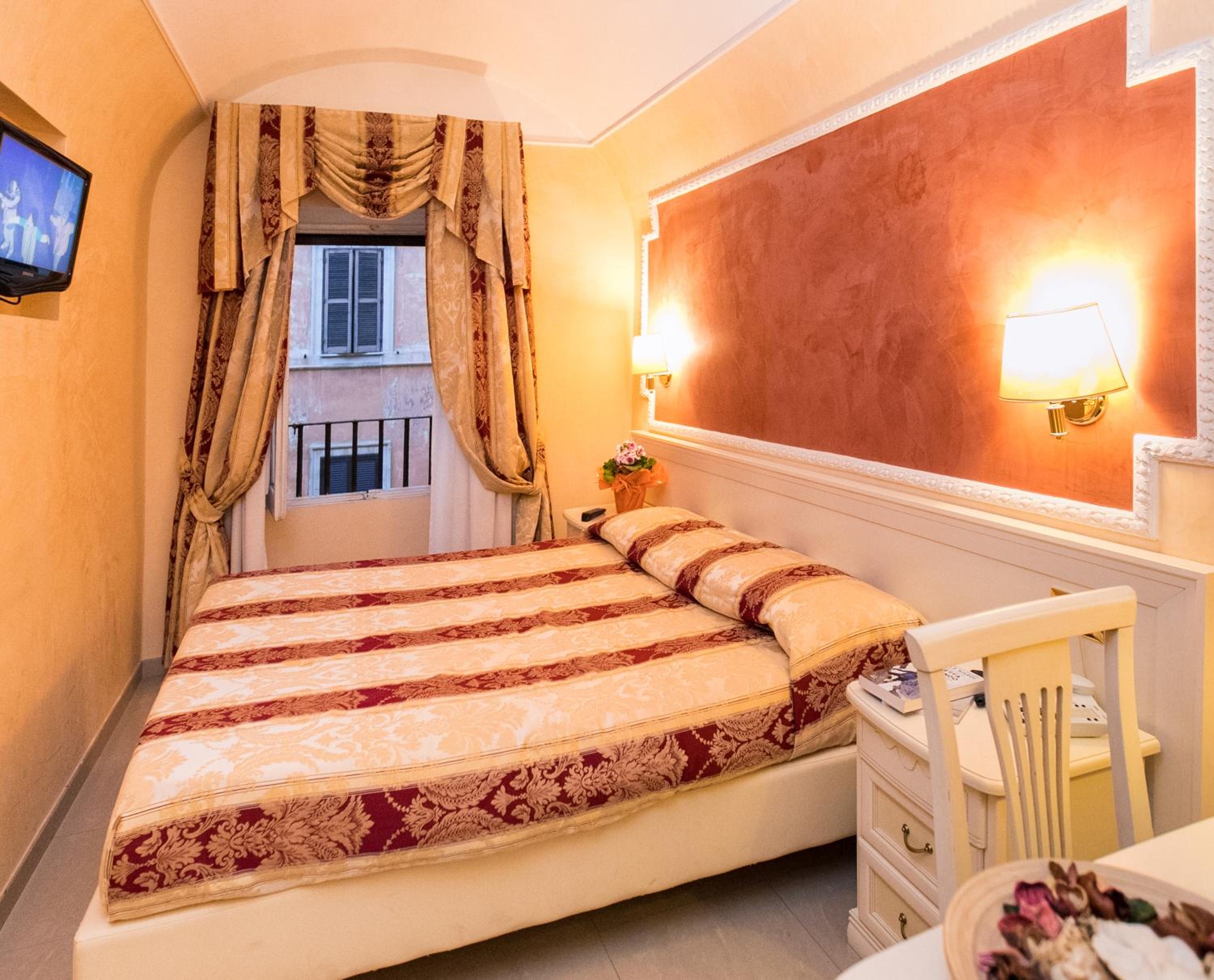 Single Room photo 1