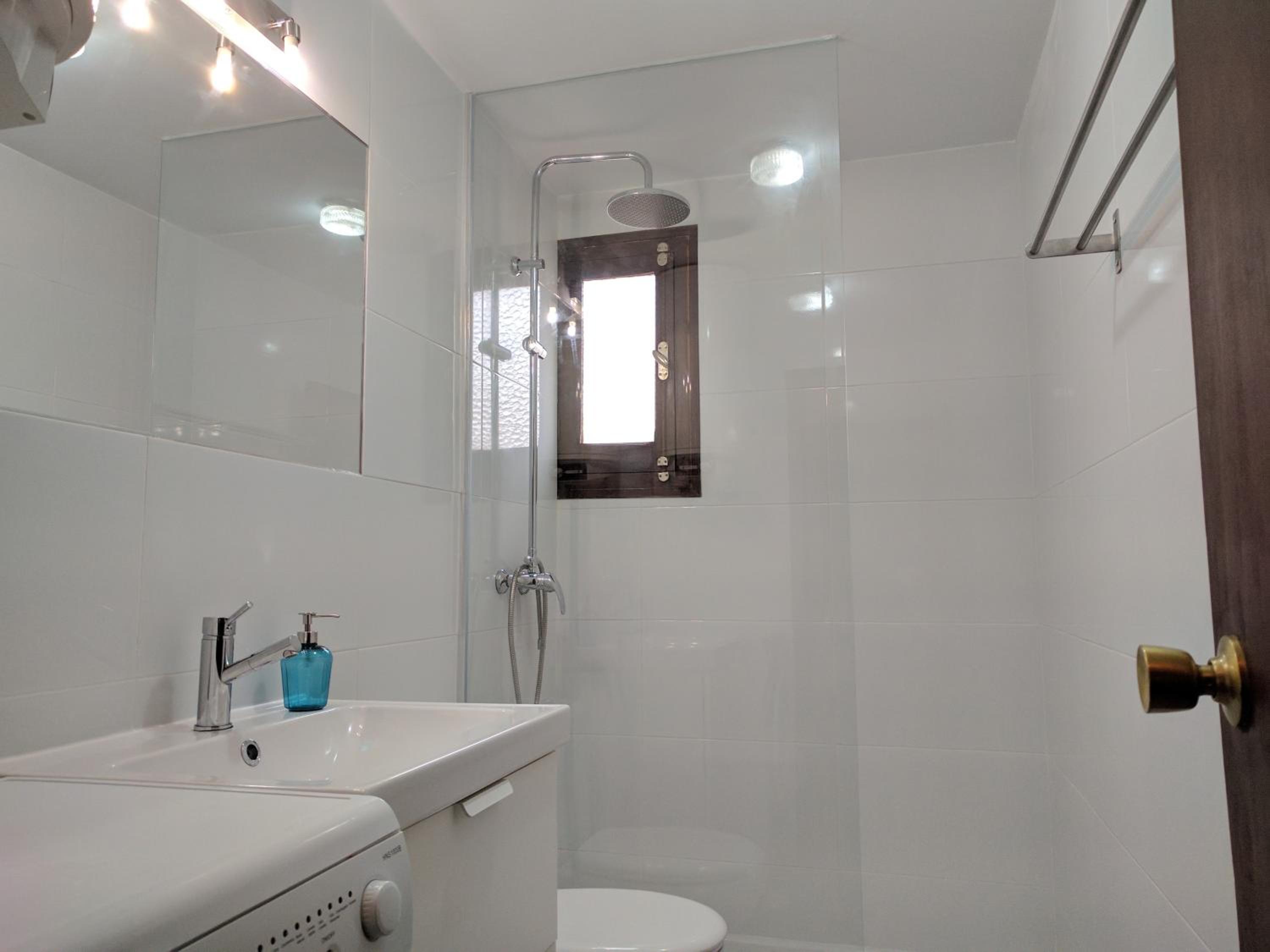 Apartment - Photo 17