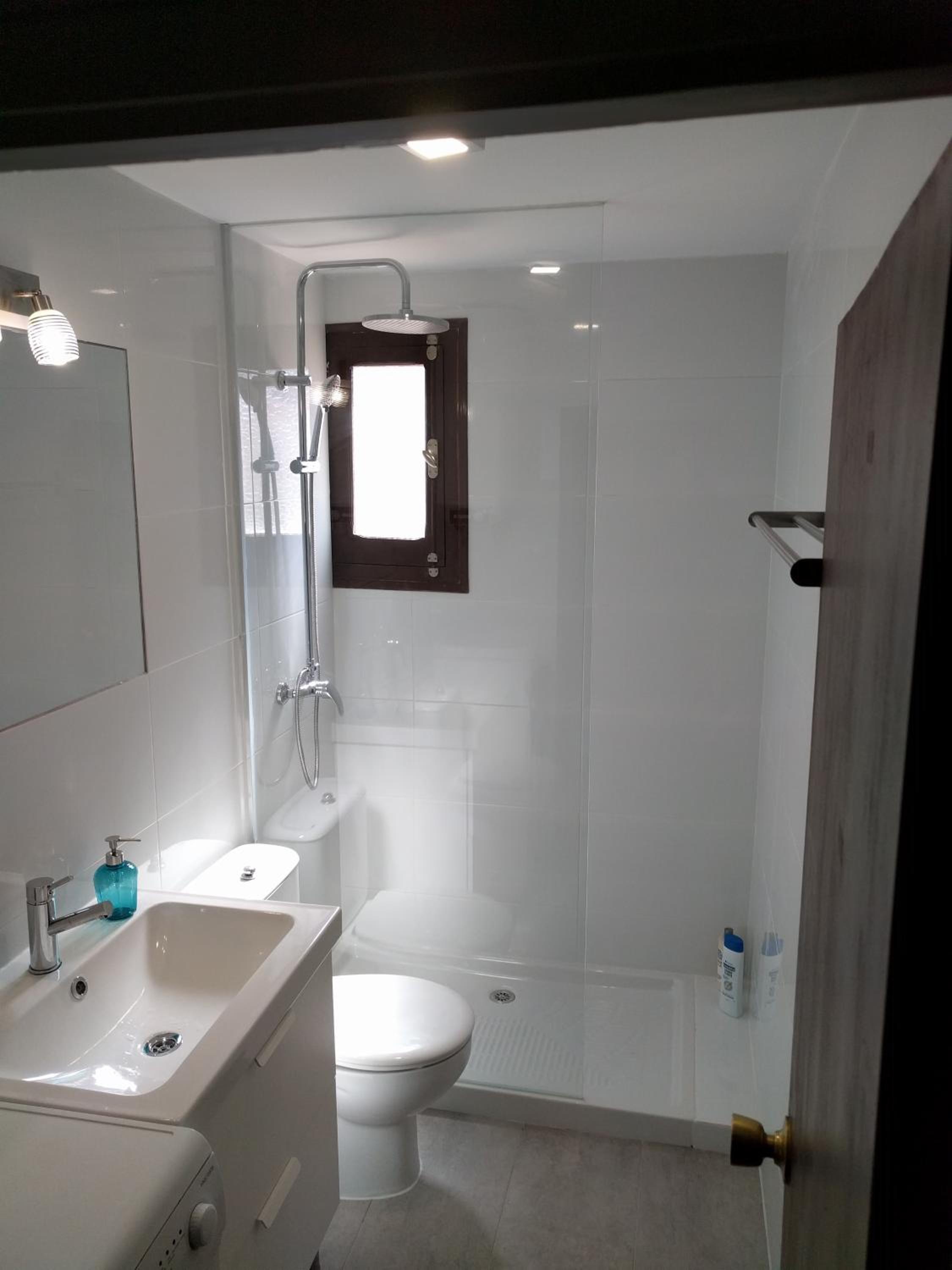 Apartment - Photo 4